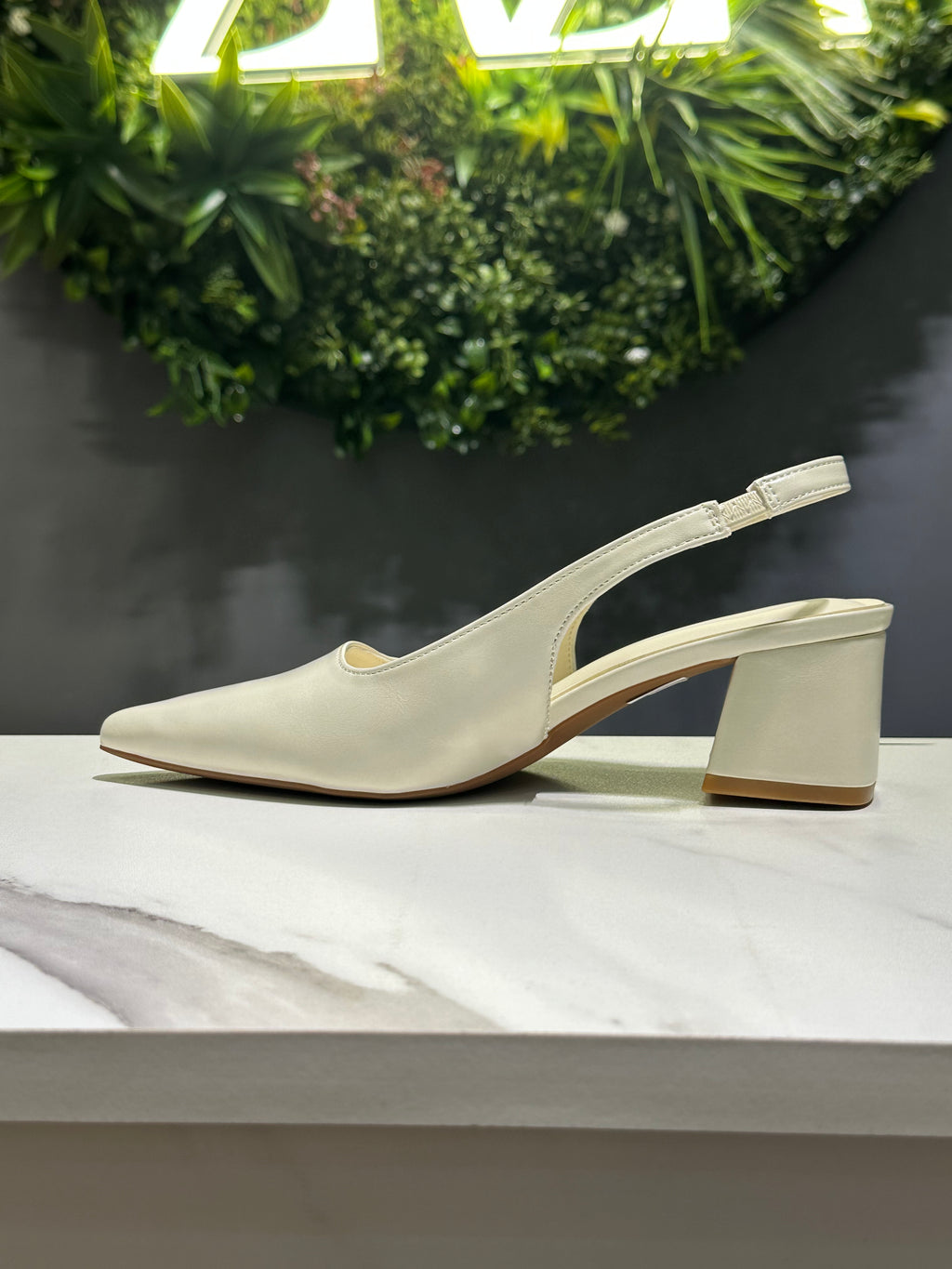ZAZA Milano – Slingback Block Heel Pumps