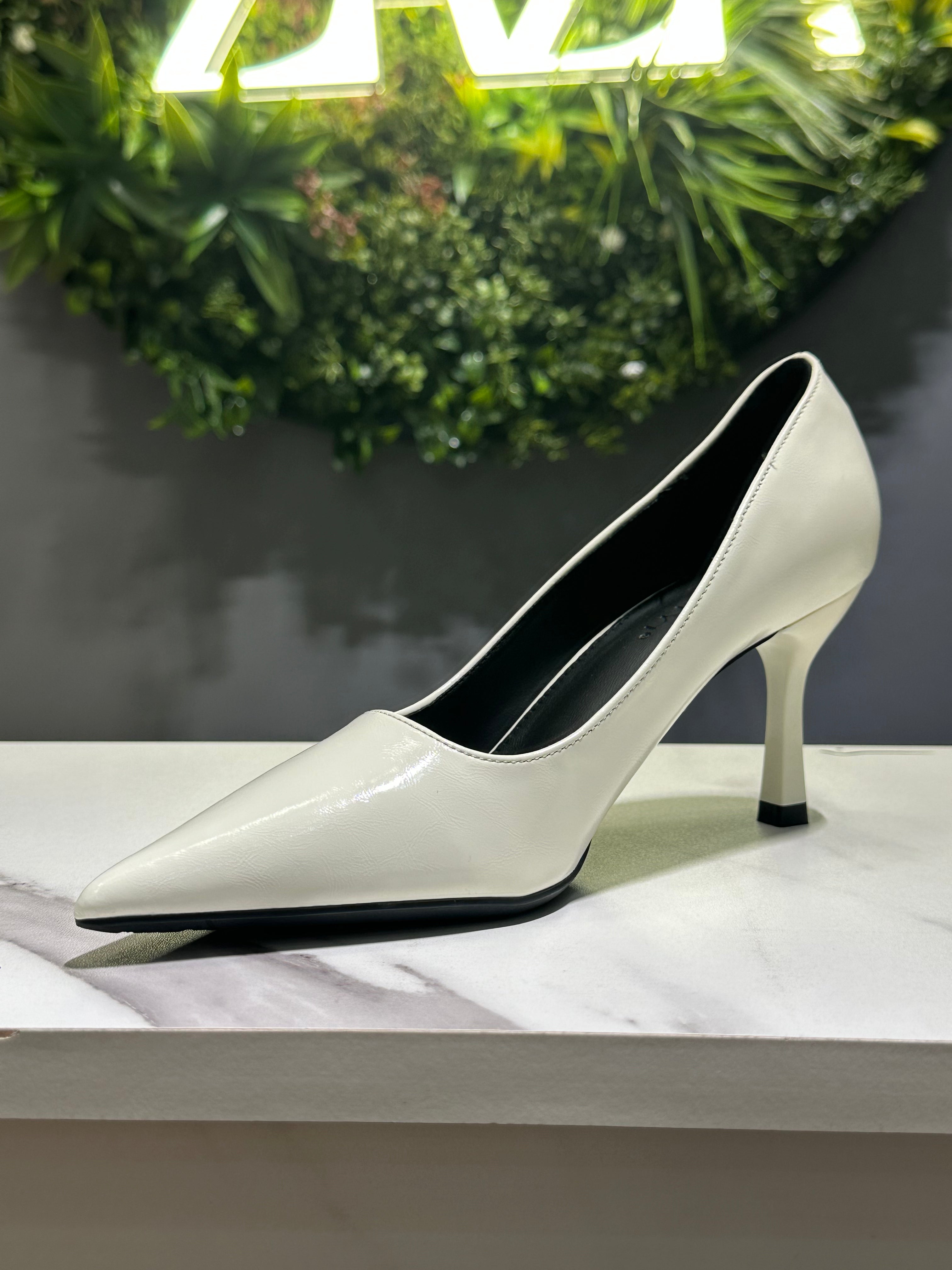 ZAZA Valentina – Classic Slim Heel Pumps