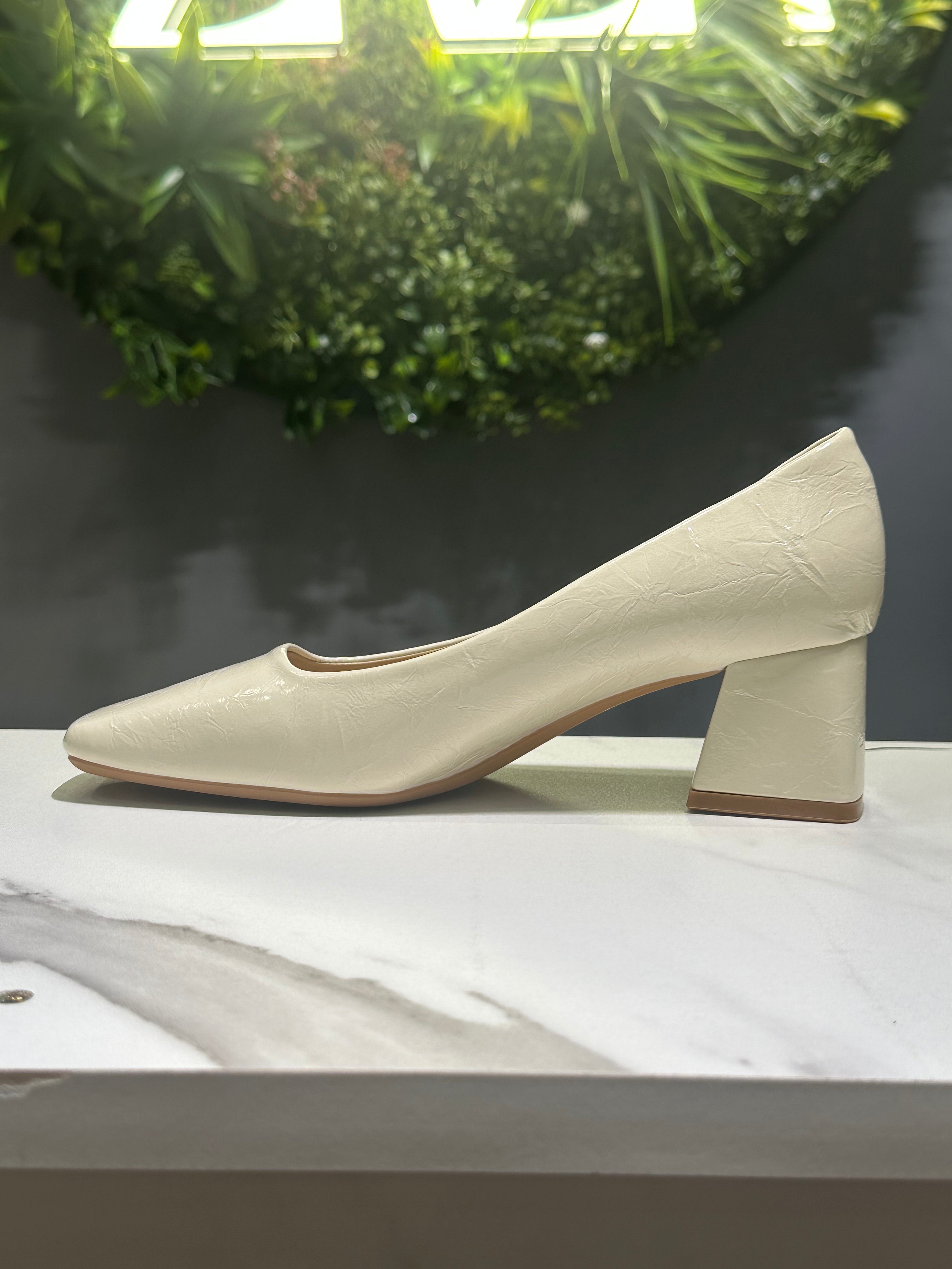 ZAZA Sophie – Classic Square Heel Pumps