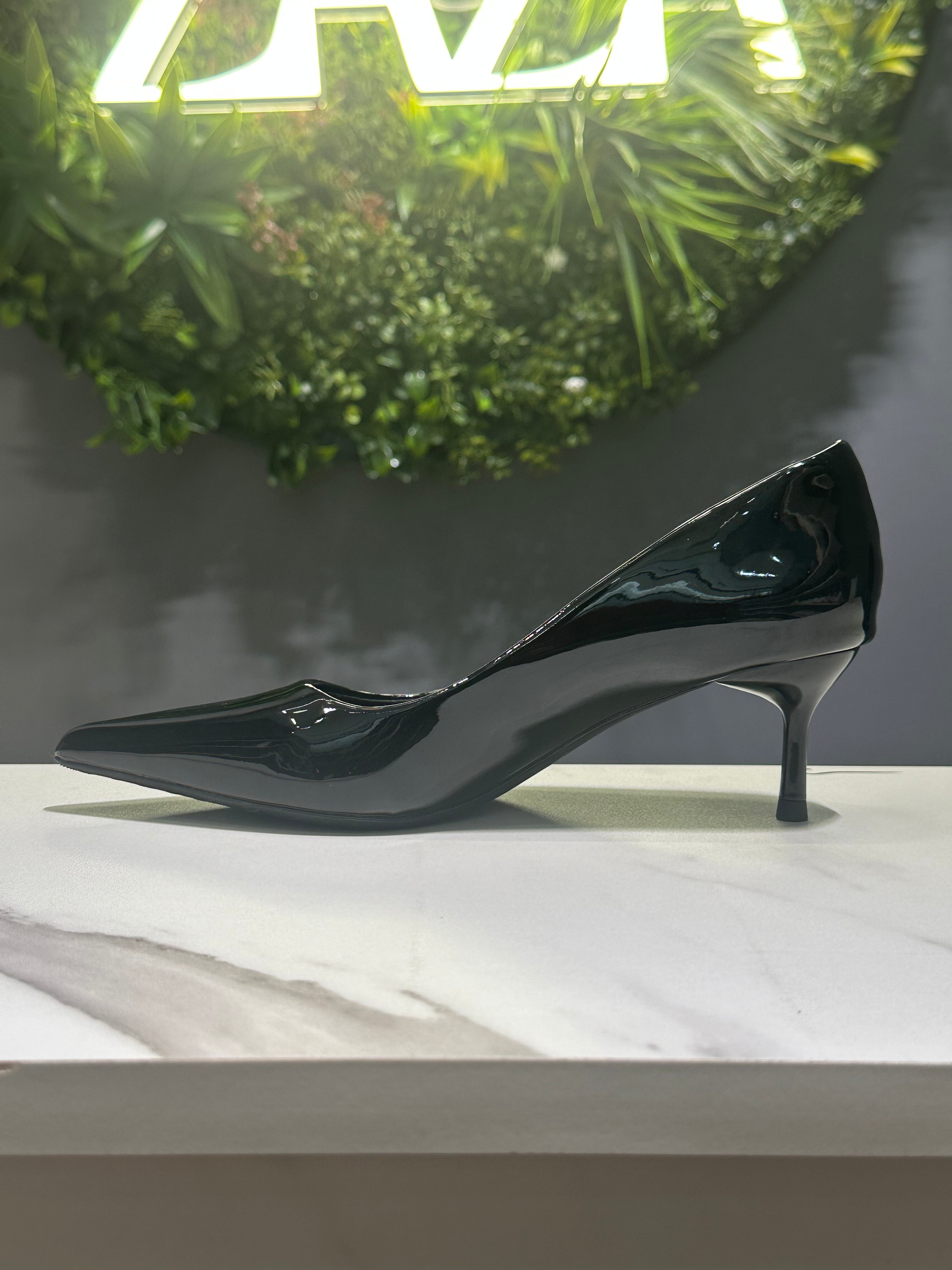 ZAZA Bianca – Glossy Slim Heel Pumps