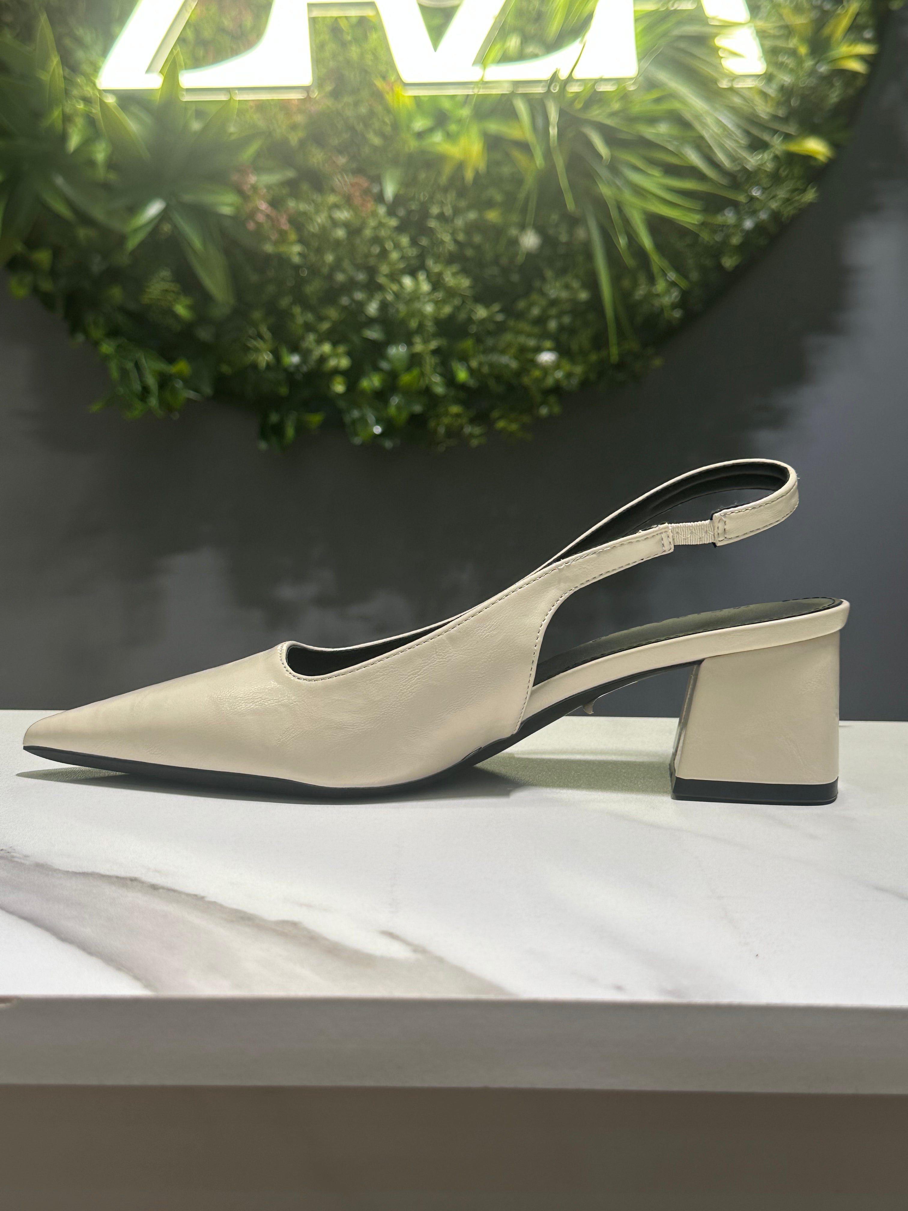 ZAZA Lucia – Elegant Slingback Block Heels