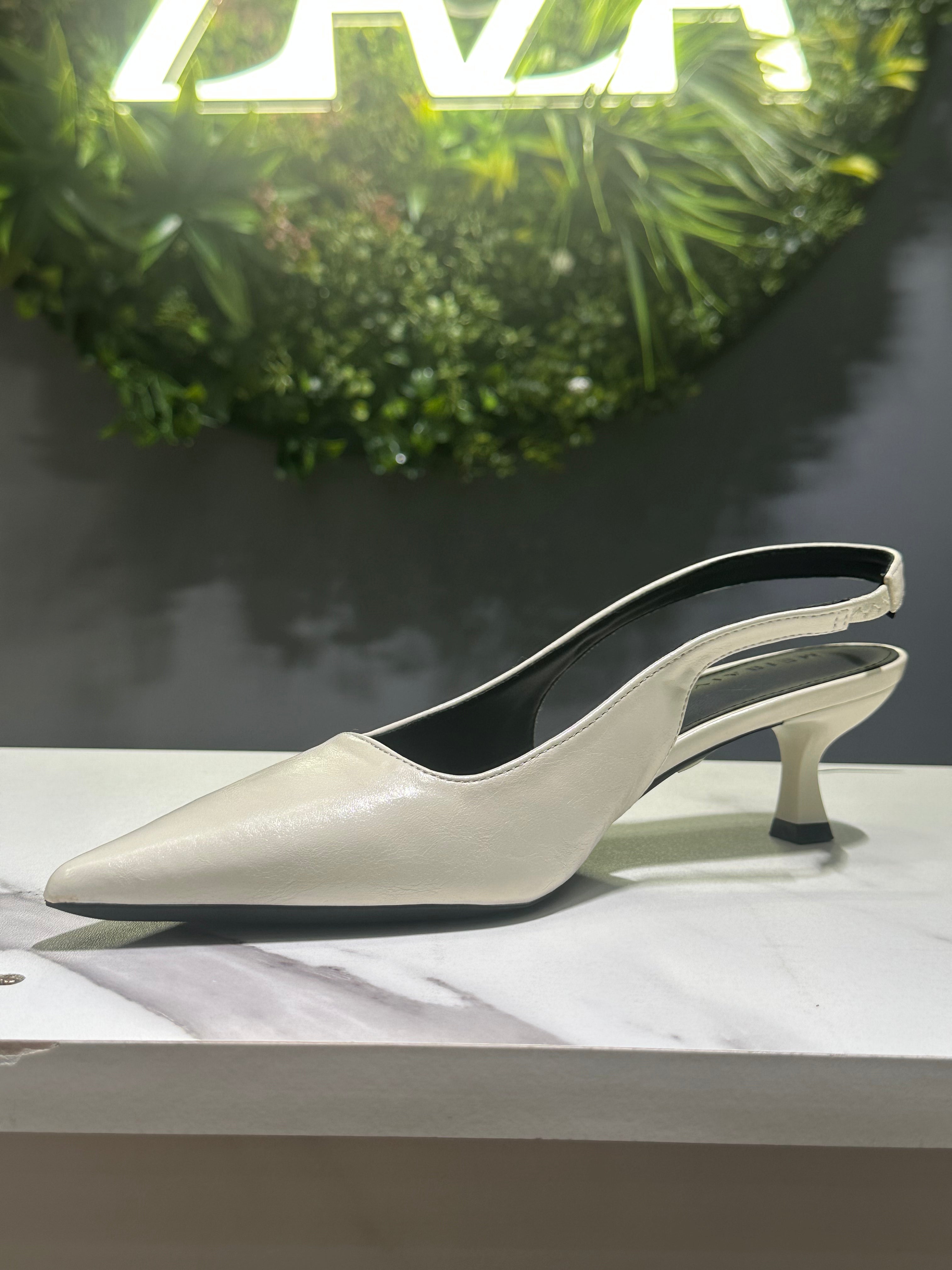 ZAZA Aria – Sleek Slingback Slim Heels