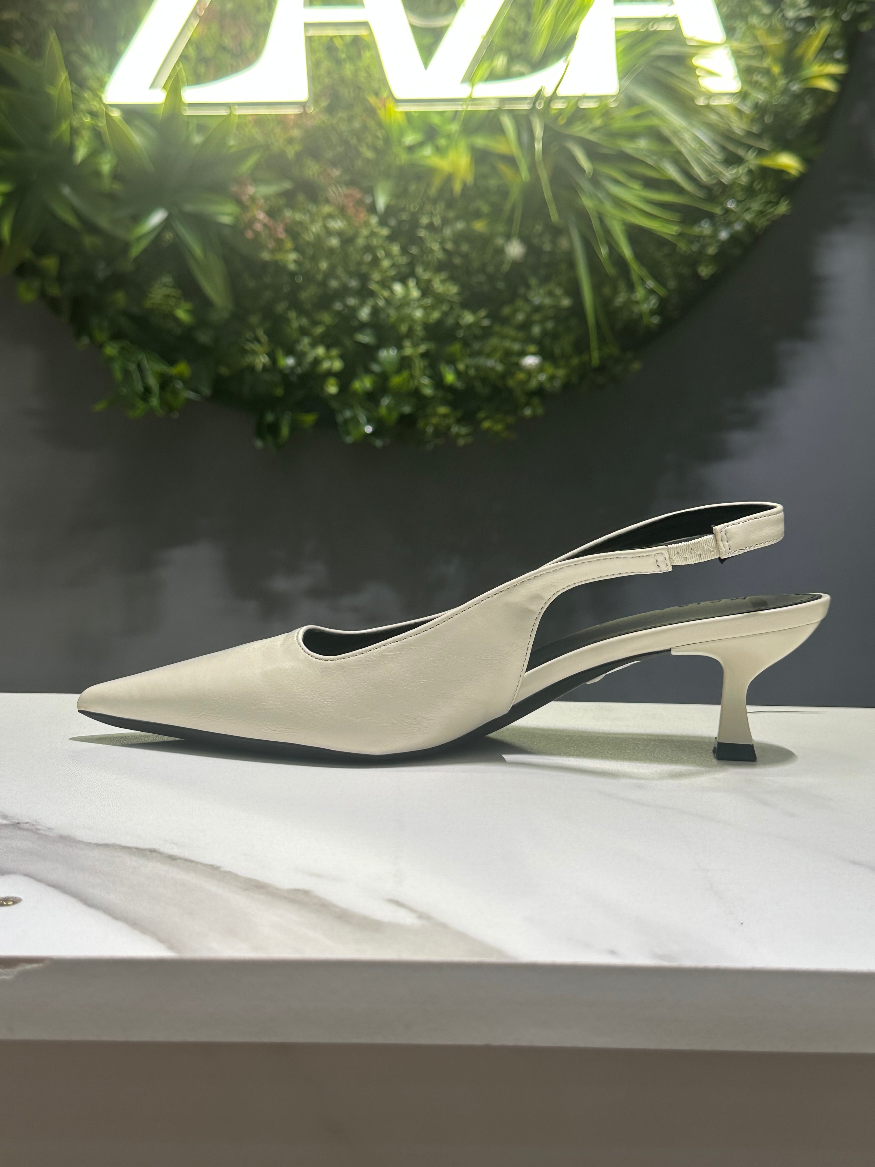 ZAZA Aria – Sleek Slingback Slim Heels