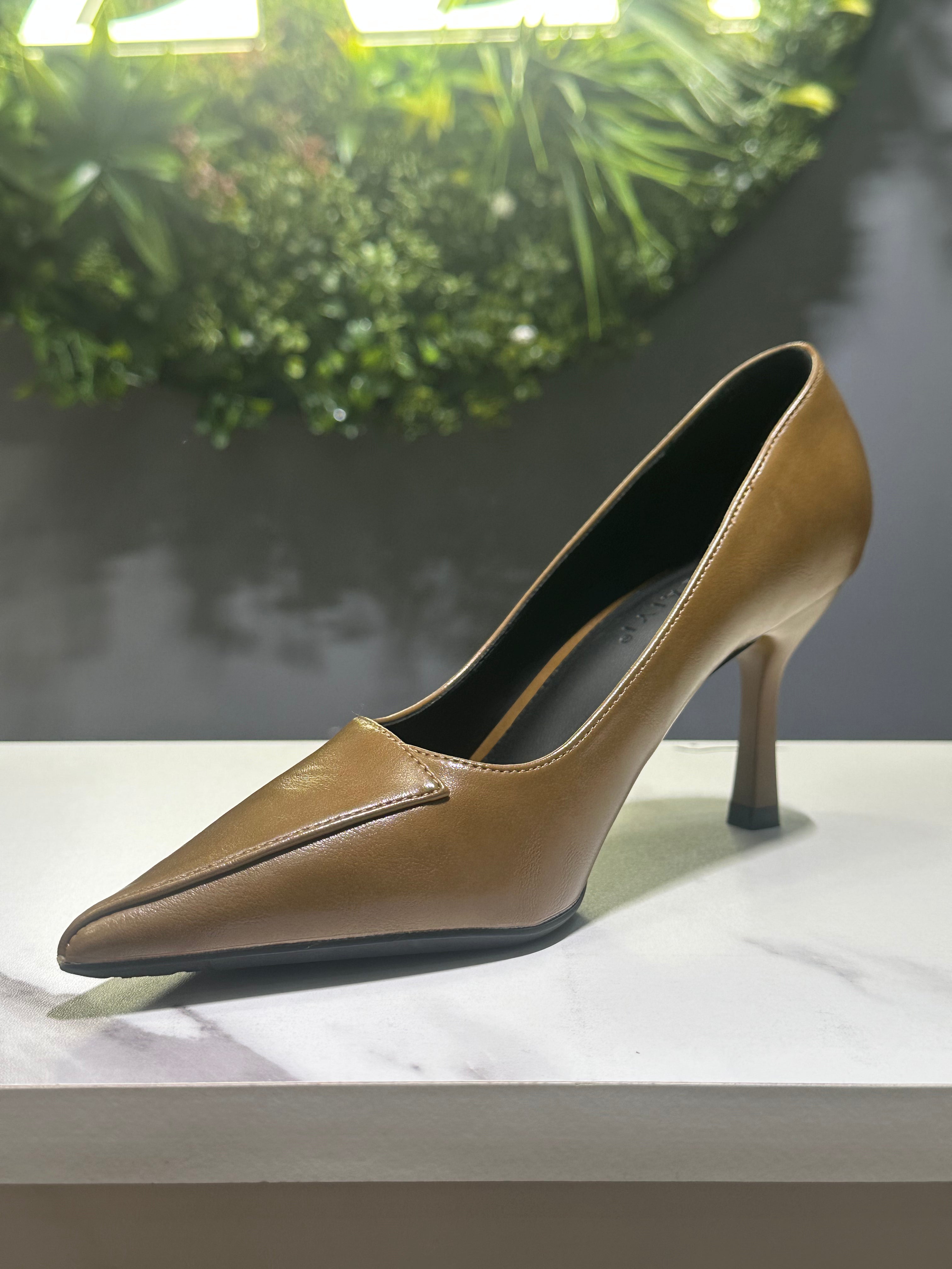 ZAZA Helena – Tailored Slim Heel Pumps