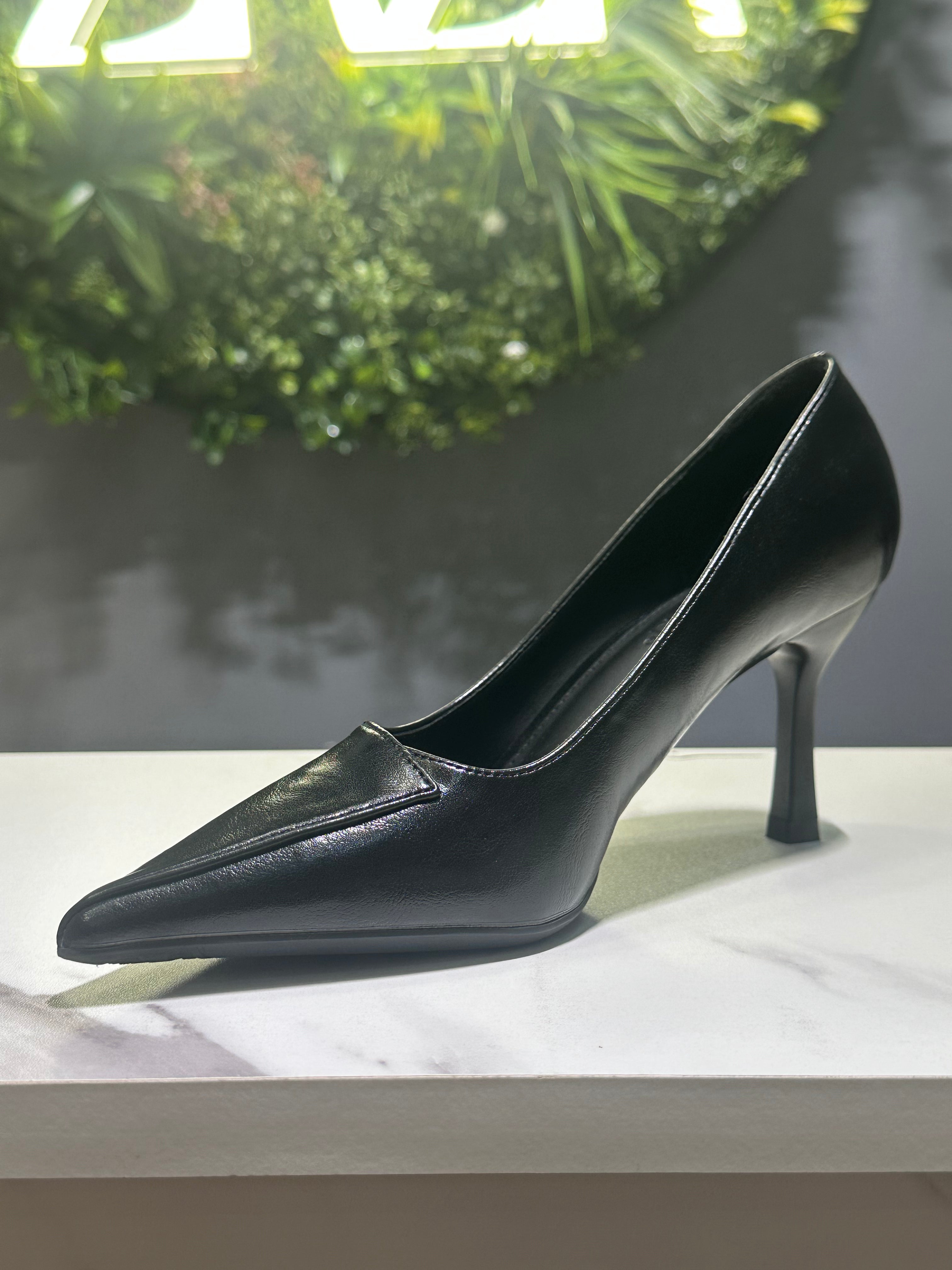 ZAZA Helena – Tailored Slim Heel Pumps