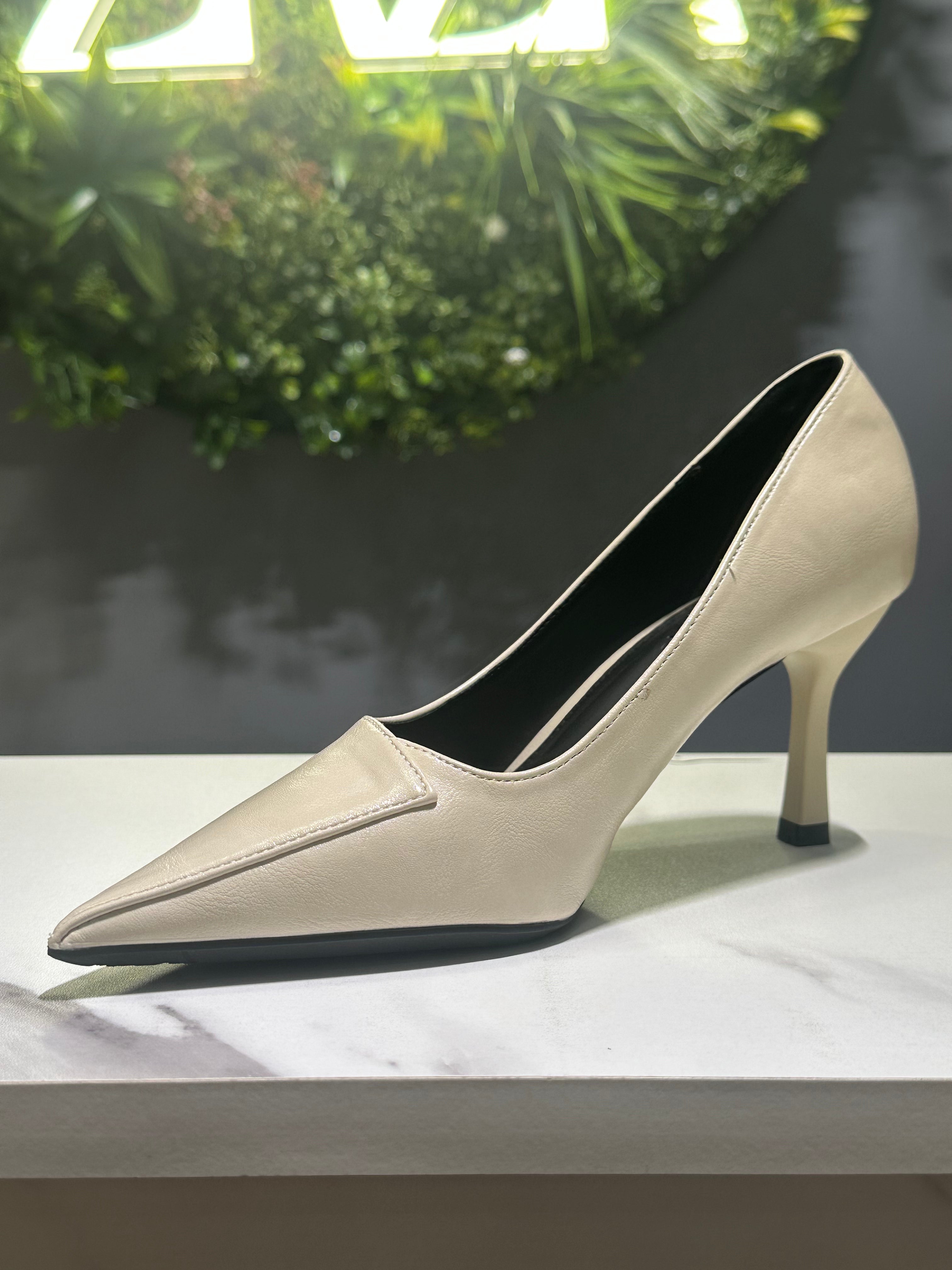 ZAZA Helena – Tailored Slim Heel Pumps