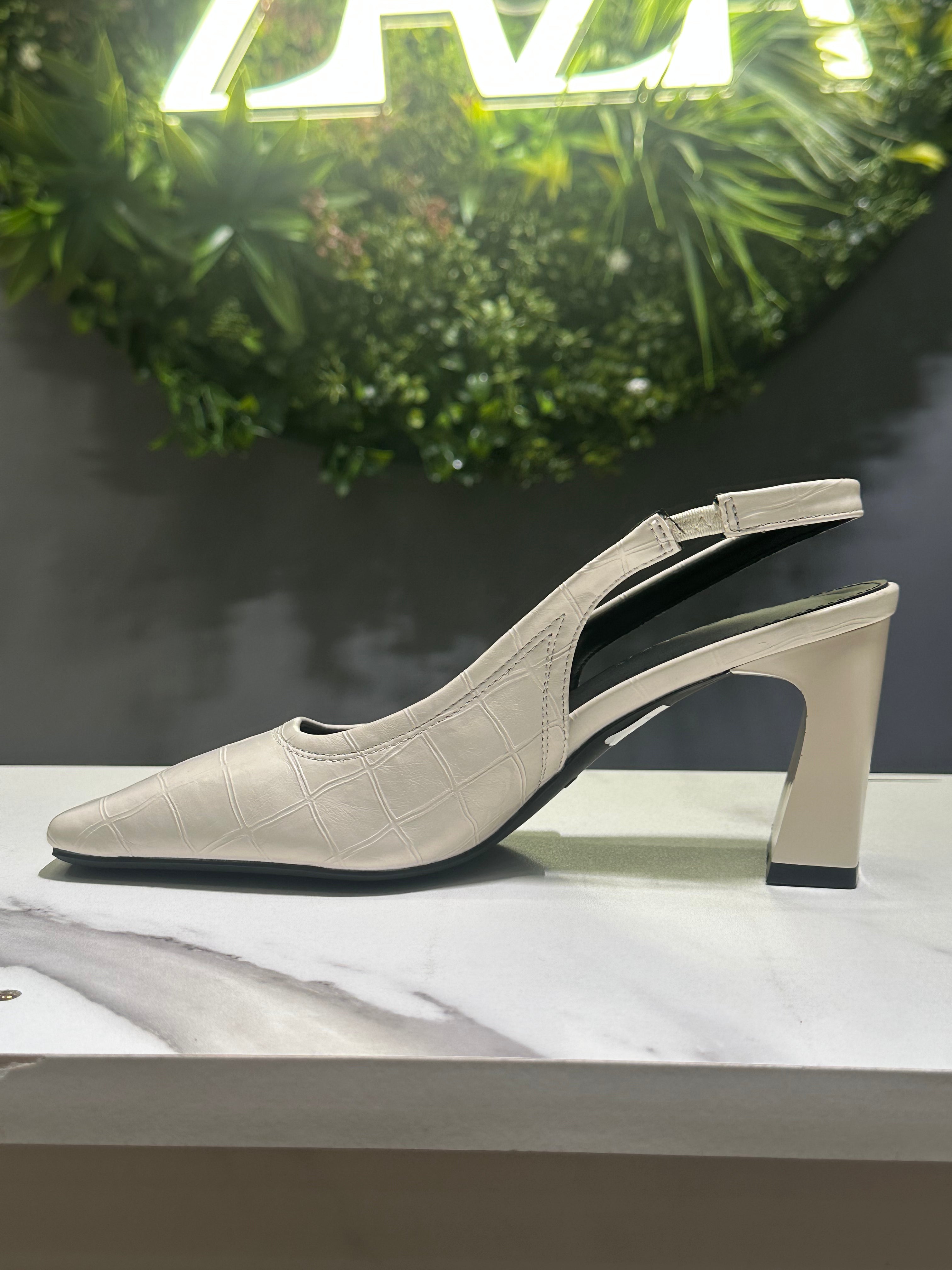 ZAZA Aurelia – Textured Slingback Block Heels