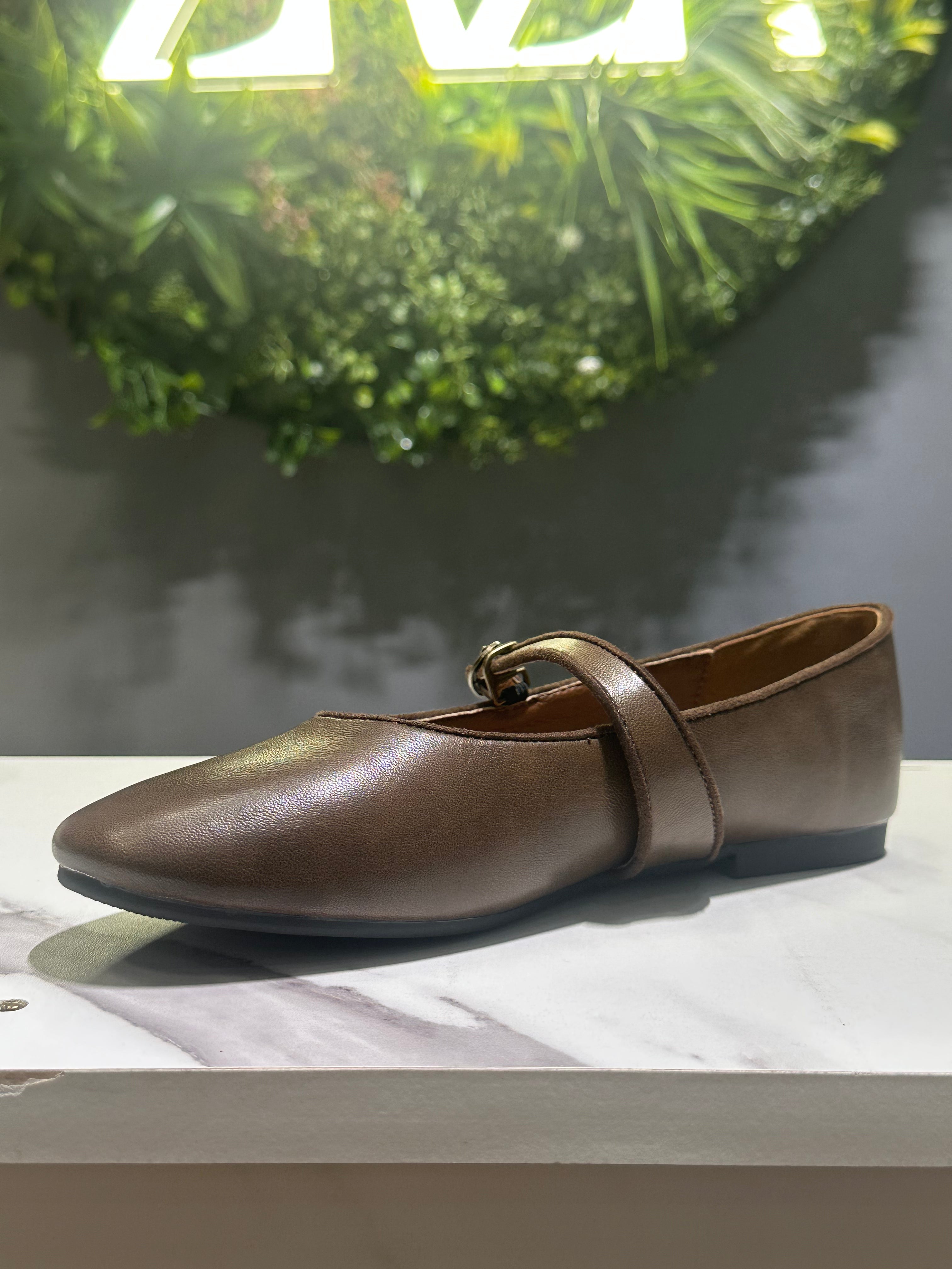 ZAZA Colette – Classic Strap Ballet Flats