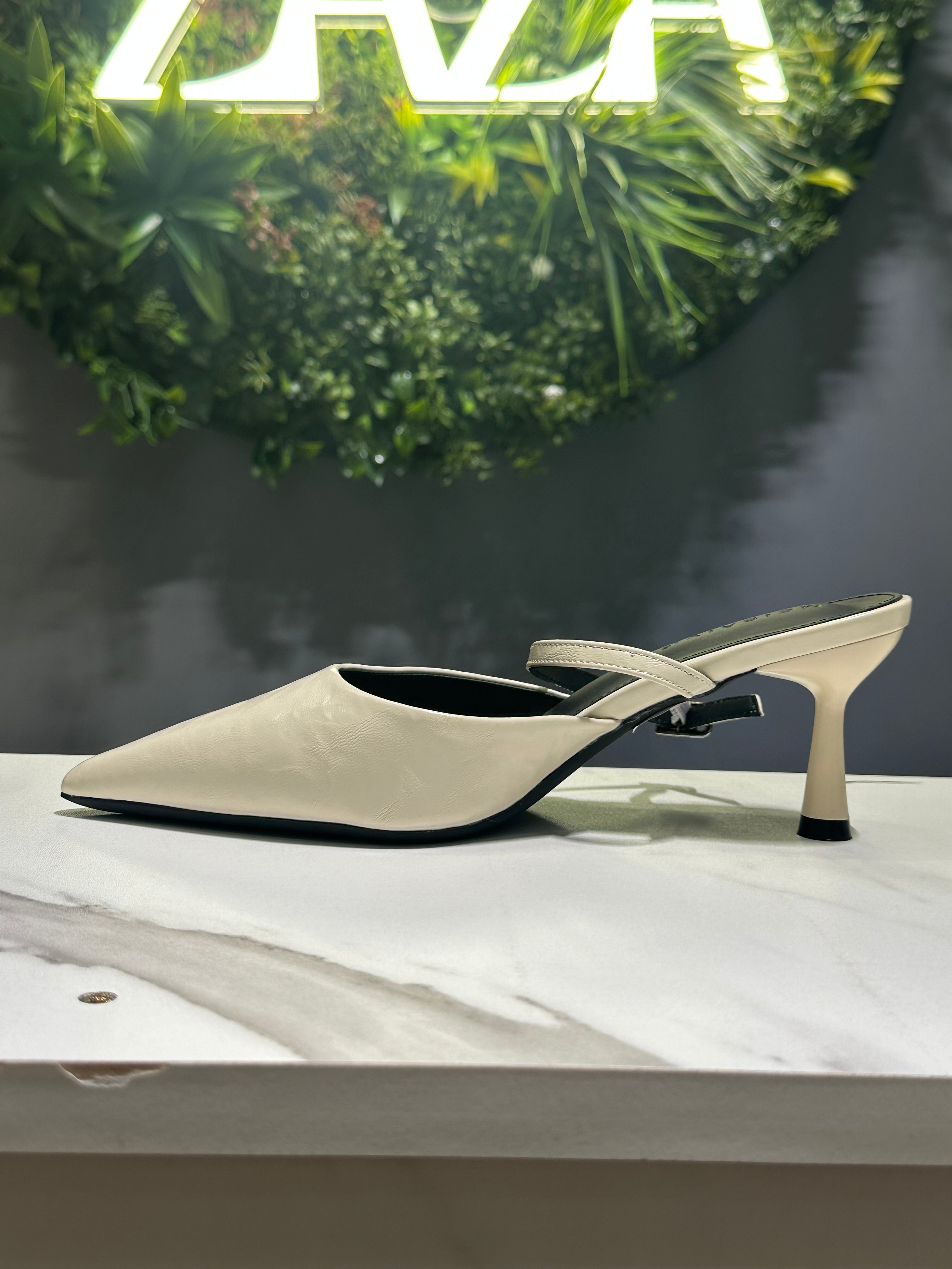 ZAZA Selene – Minimalist Slingback Heels