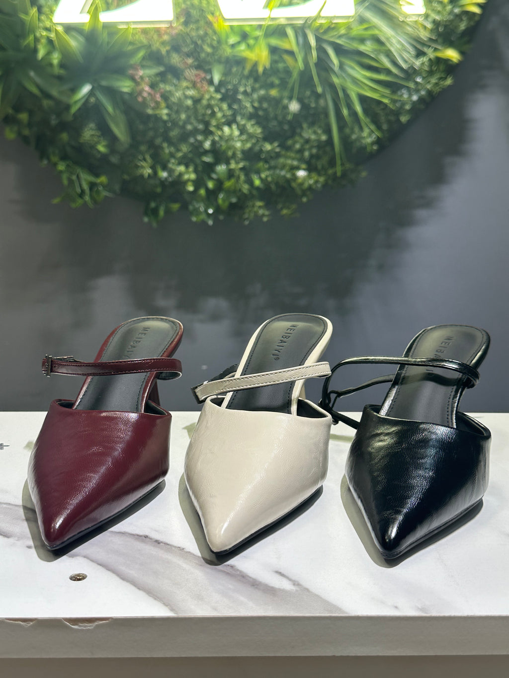 ZAZA Selene – Minimalist Slingback Heels