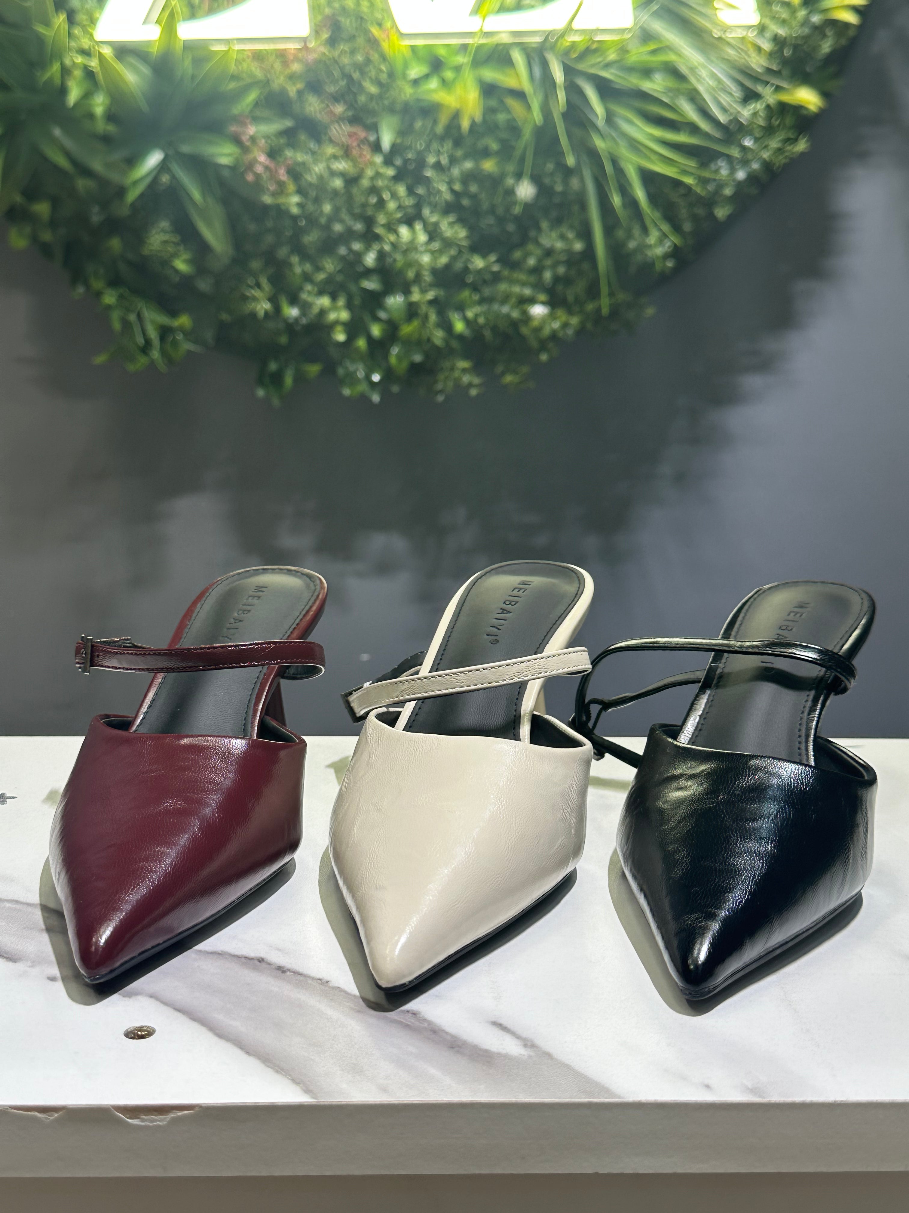 ZAZA Selene – Minimalist Slingback Heels