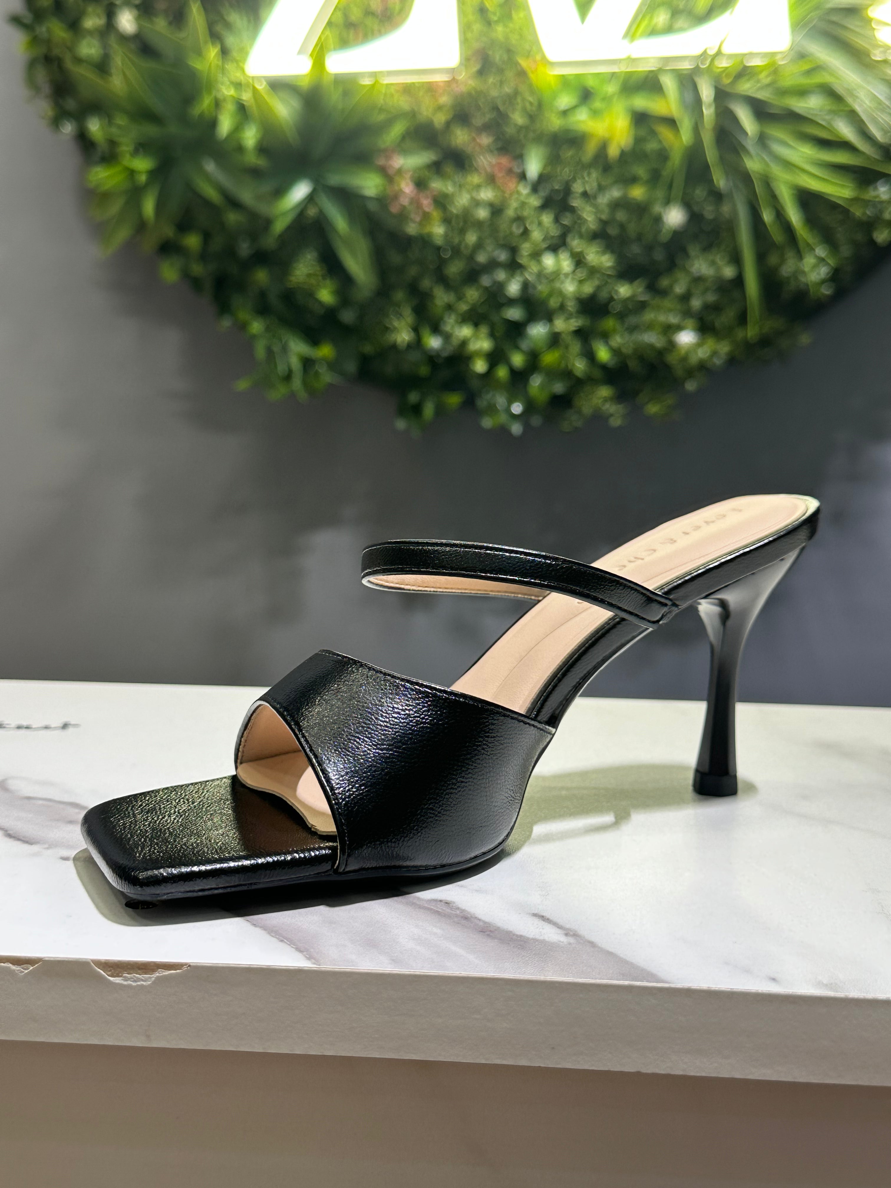 ZAZA Elodie – Minimal Strap Slim Heels