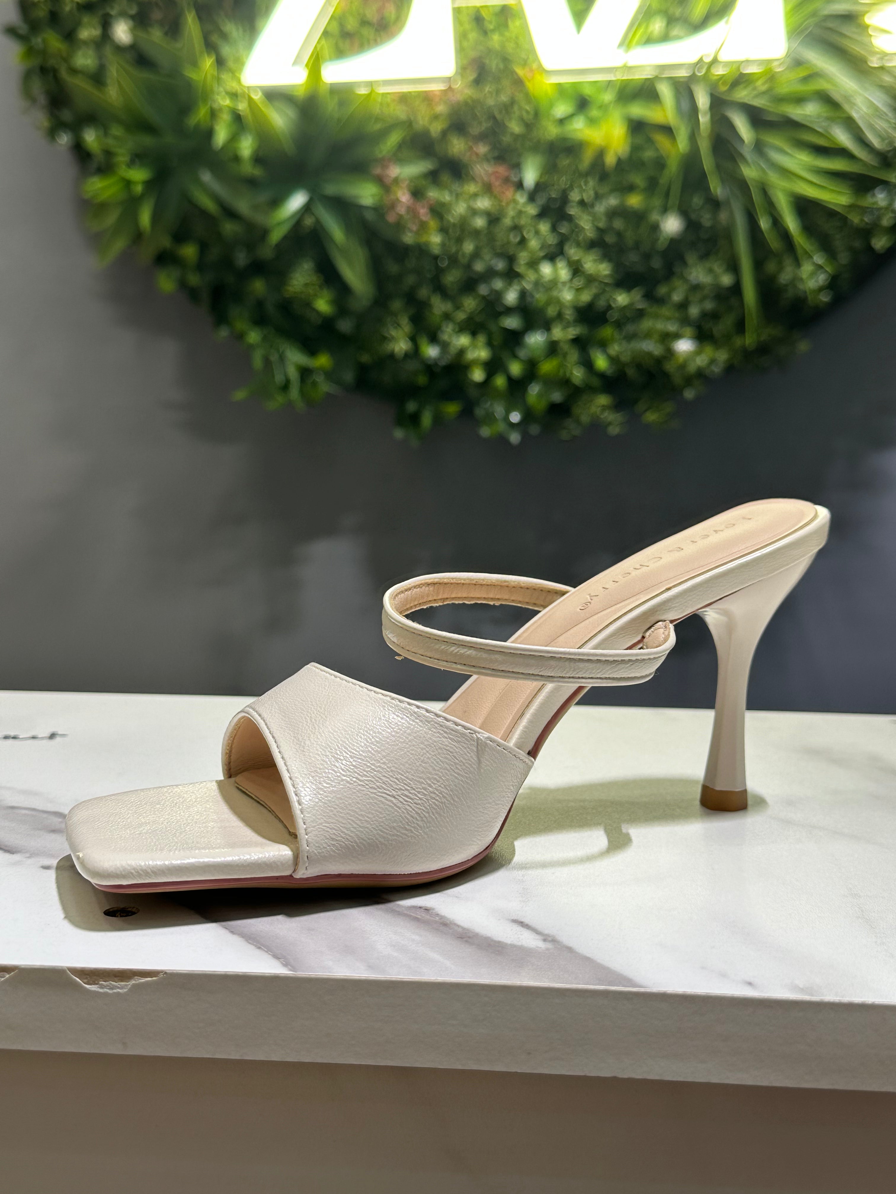 ZAZA Elodie – Minimal Strap Slim Heels