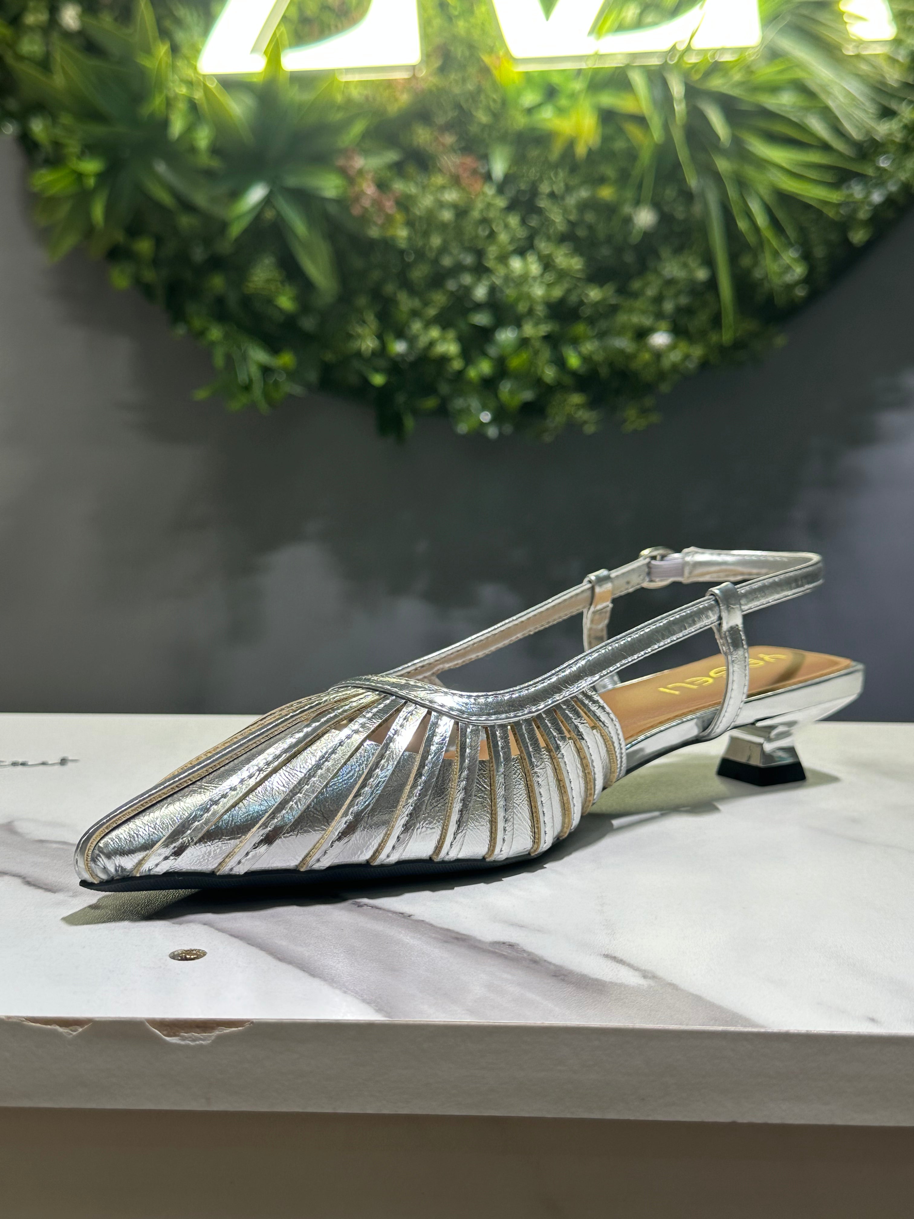 ZAZA Valora – Silver Pleated Slingback Heels