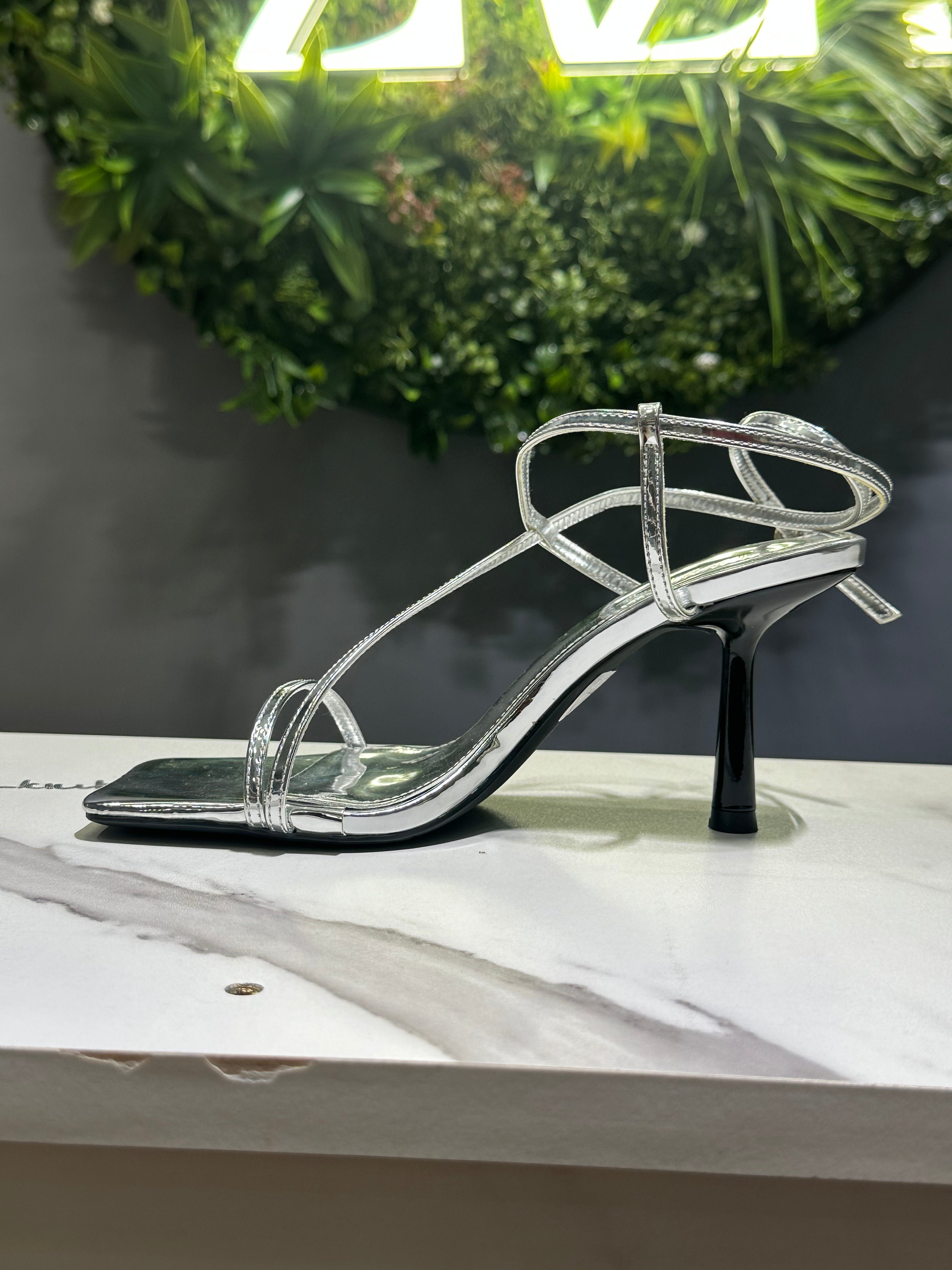 ZAZA Aurelle – Metallic Strappy Glam Heels