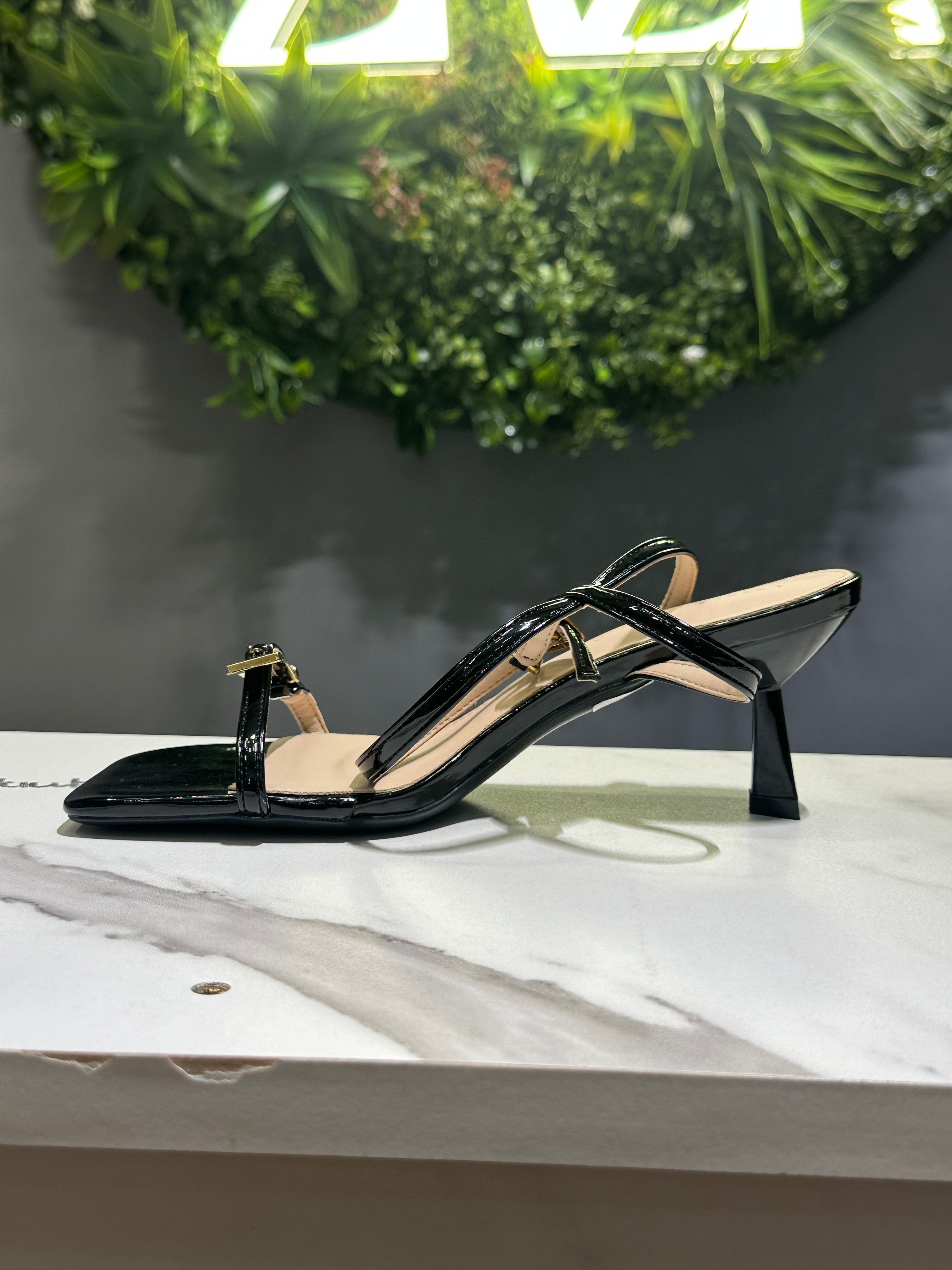ZAZA Isolde – Buckle Detail Slim Heel Sandals