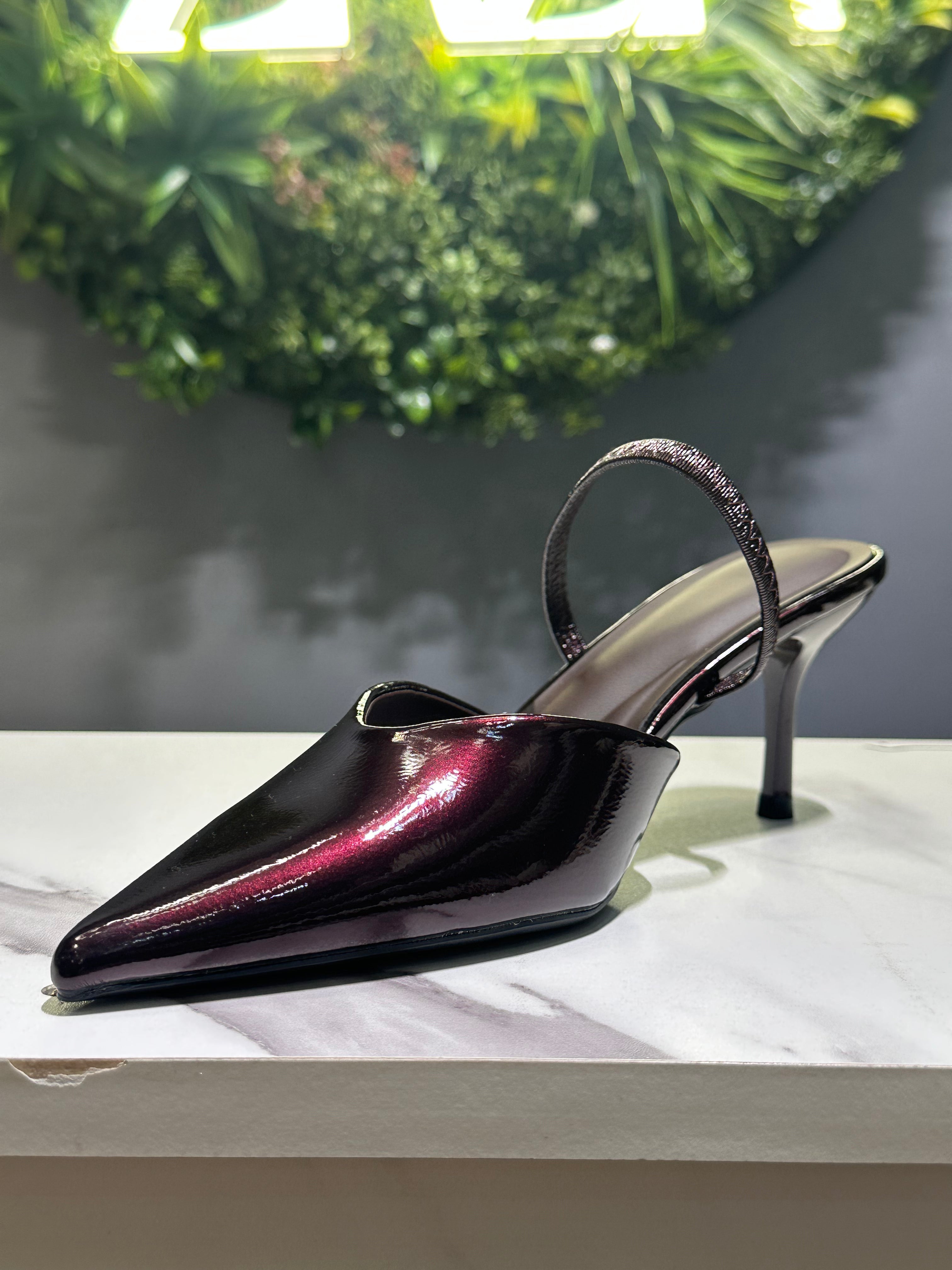 ZAZA Lucienne – Glossy Slingback Slim Heels