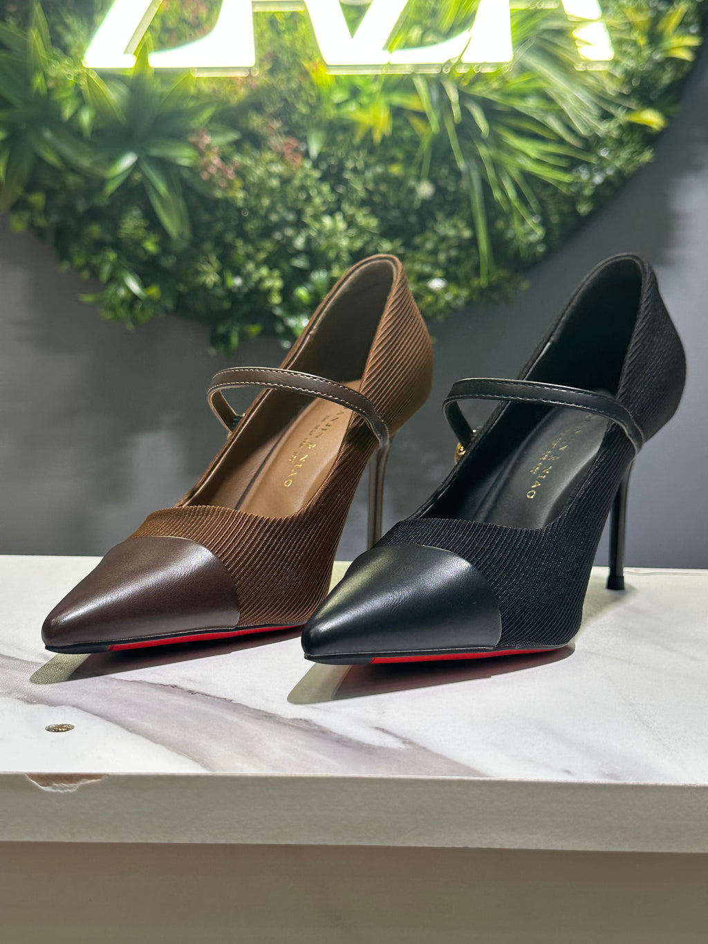 ZAZA Estelle – Textured Strap Slim Heels