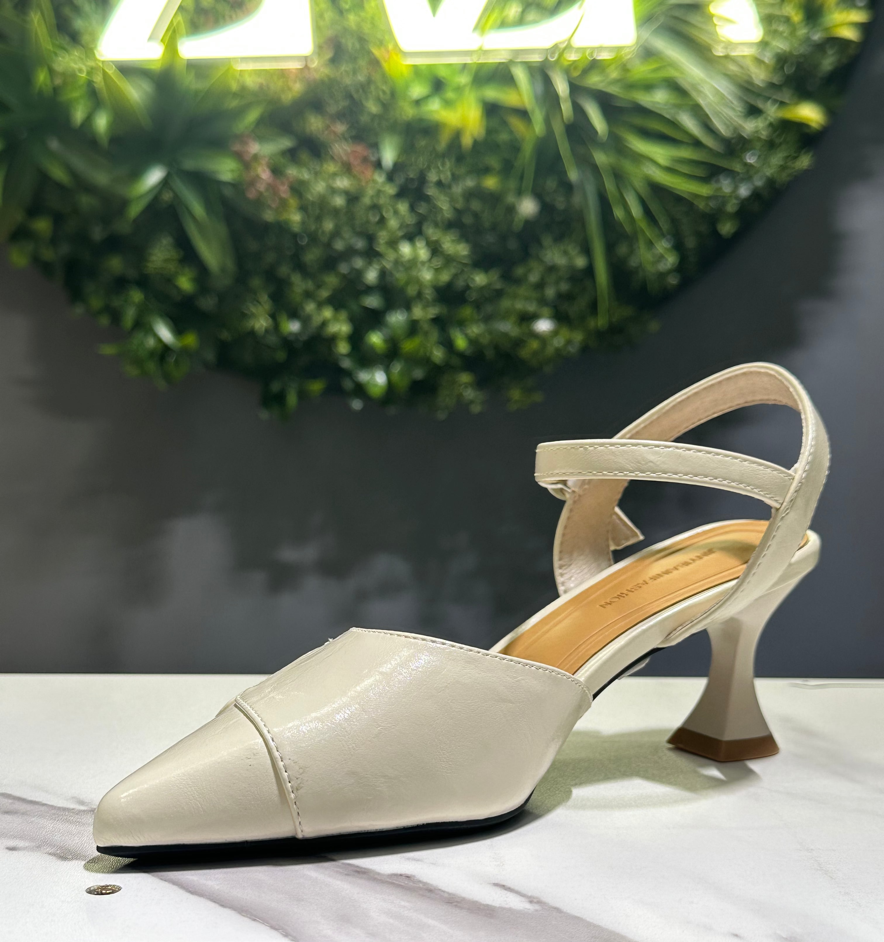 ZAZA Mireille – Double Strap Slingback Heels