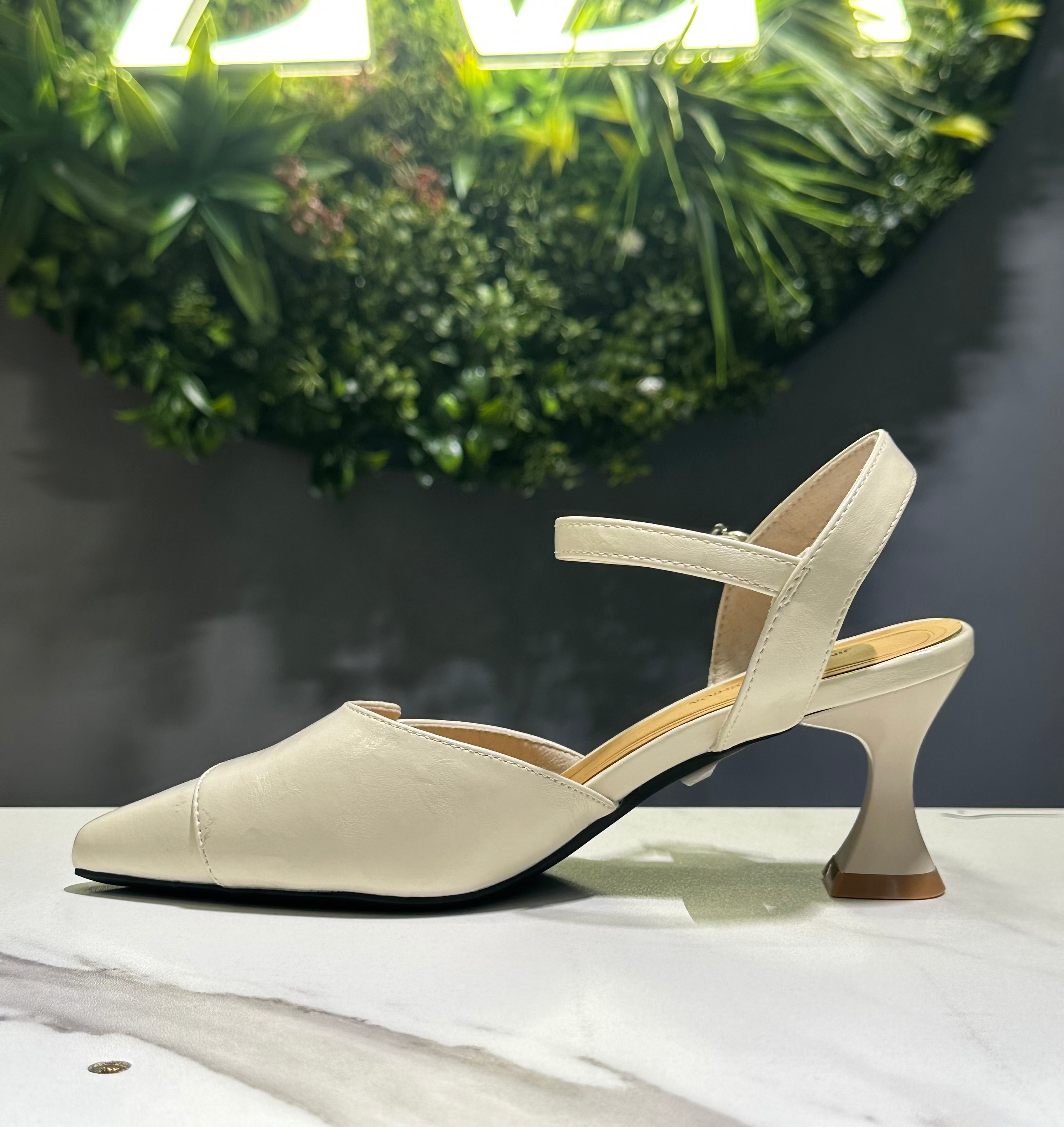 ZAZA Mireille – Double Strap Slingback Heels