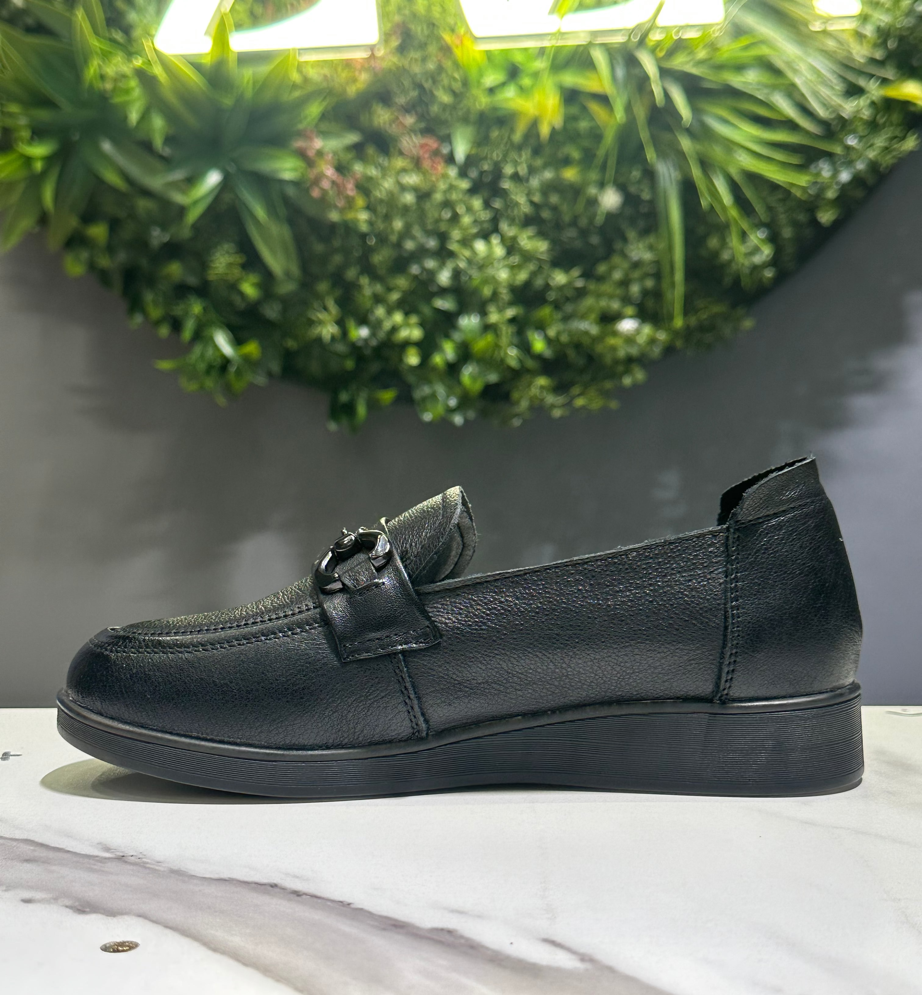 ZAZA Monroe – Classic Platform Loafers
