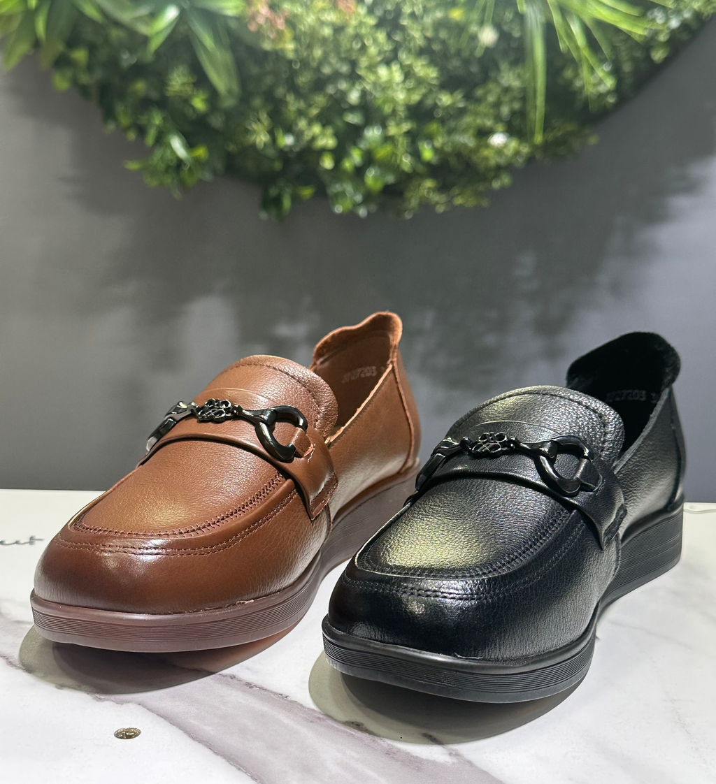 ZAZA Monroe – Classic Platform Loafers