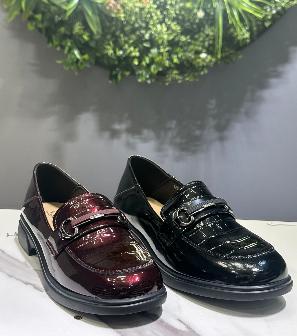 ZAZA Arden – Glossy Platform Loafers