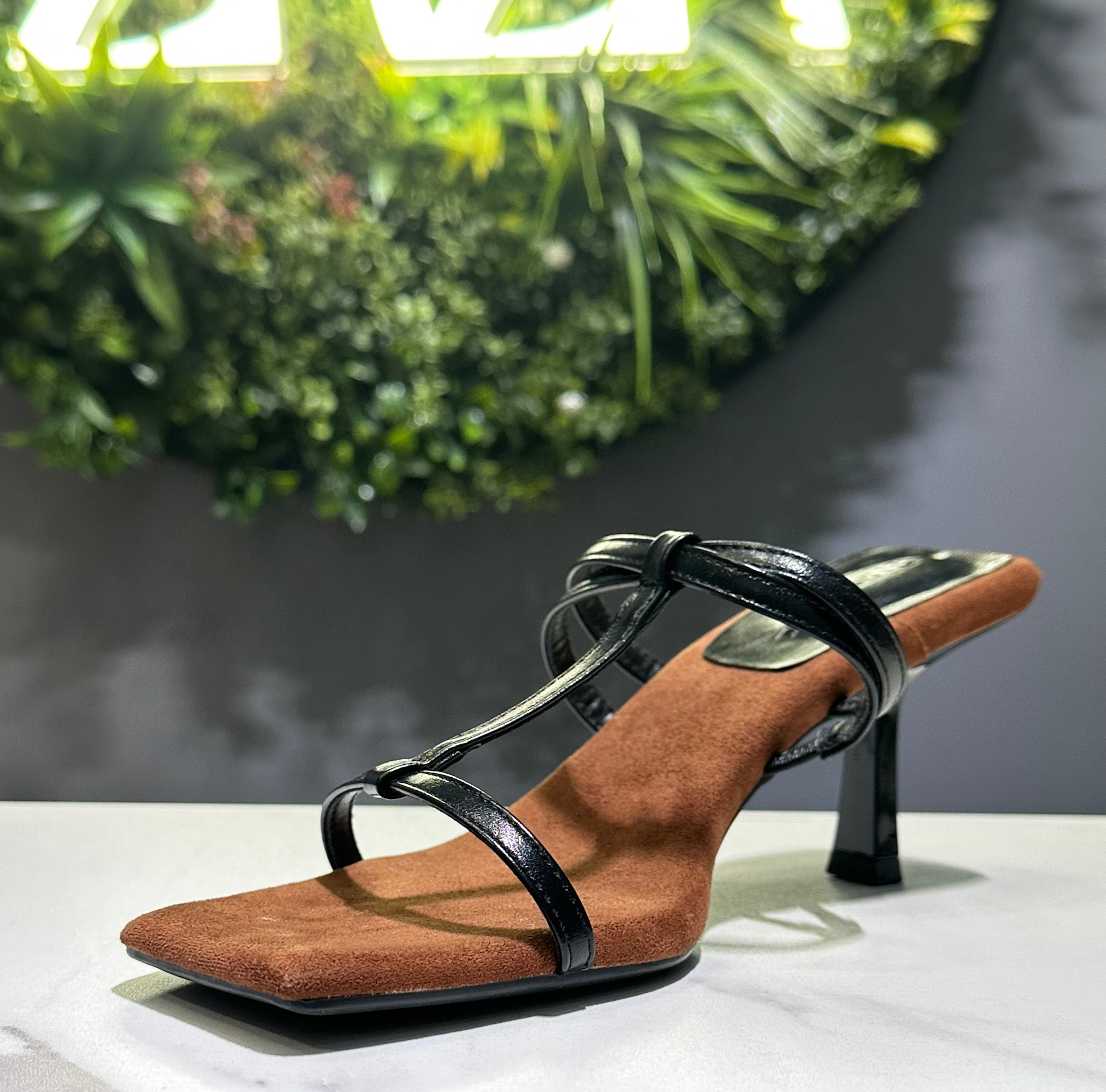 ZAZA Elira – Slim Strap Mule Heels