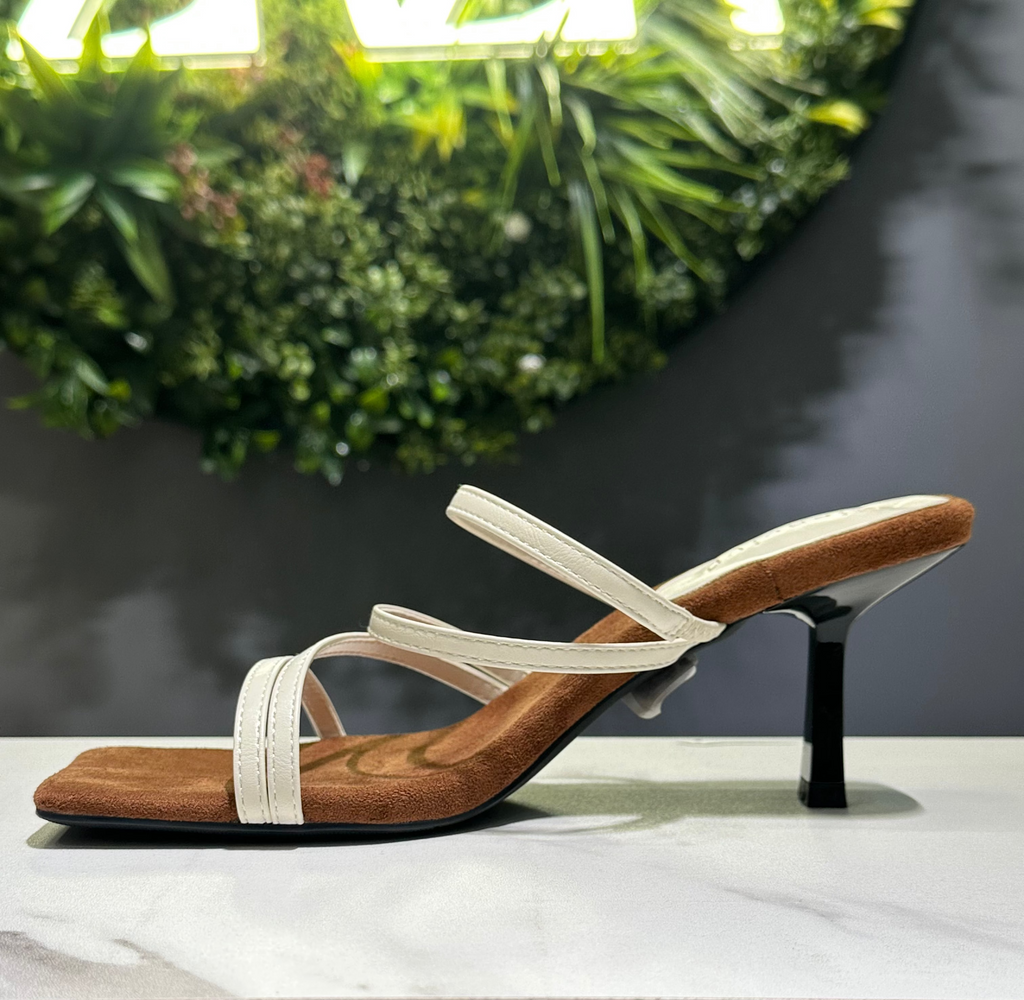 ZAZA Liora – Minimal Strap Mule Heels