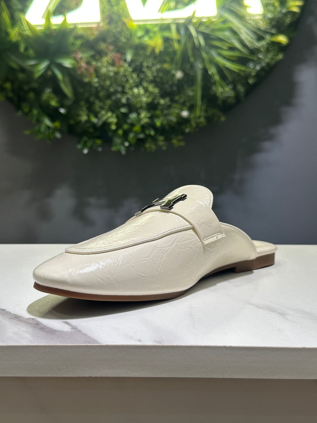 ZAZA Amara Luxe Mule – Women’s Flat Slip-On