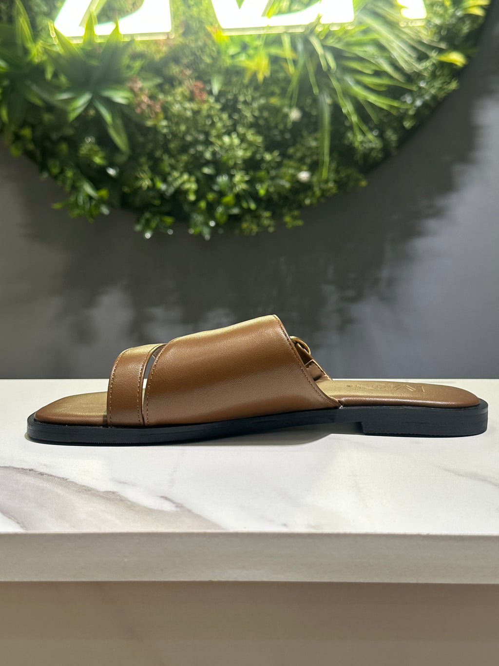ZAZA Naya Minimal Leather Slide