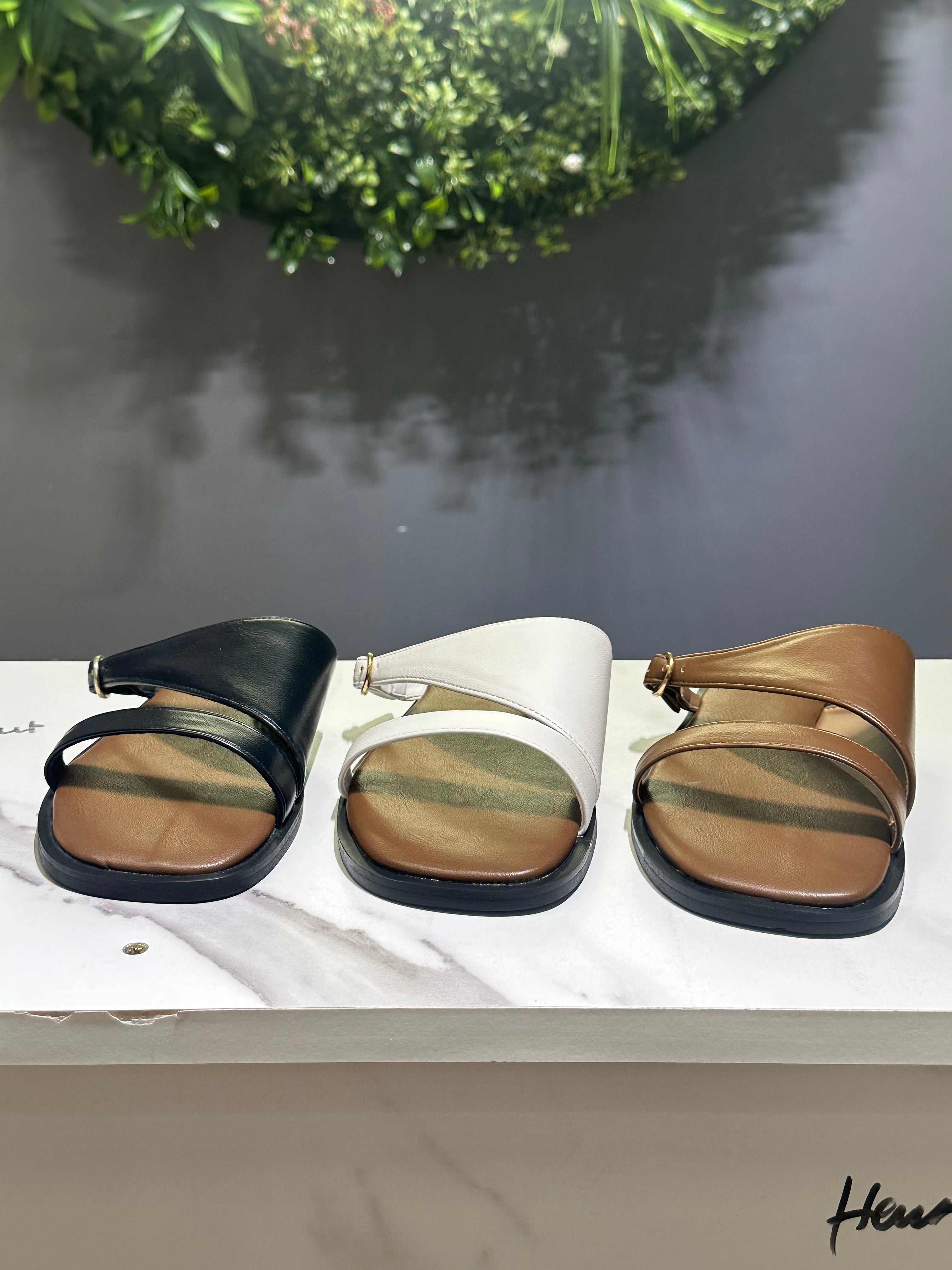 ZAZA Naya Minimal Leather Slide