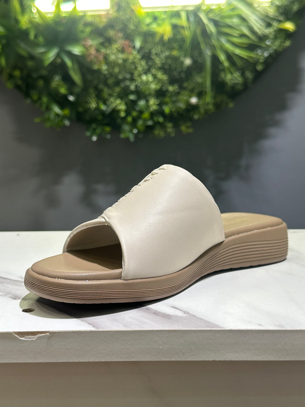 ZAZA CloudEase Slide – Women’s Comfort Platform Sandal