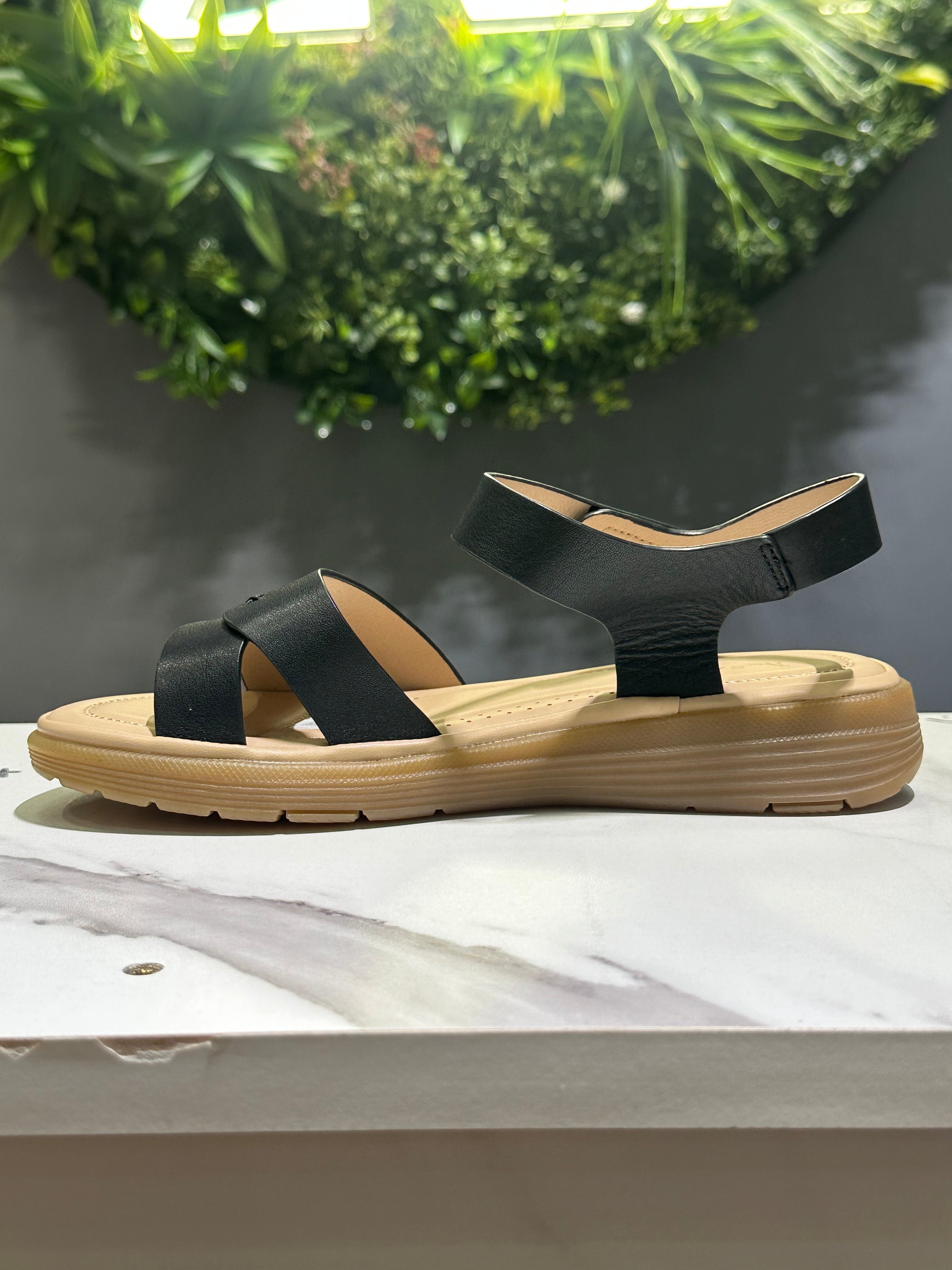 ZAZA Terra Comfort Sandal – Women’s Supportive Flat Sandal