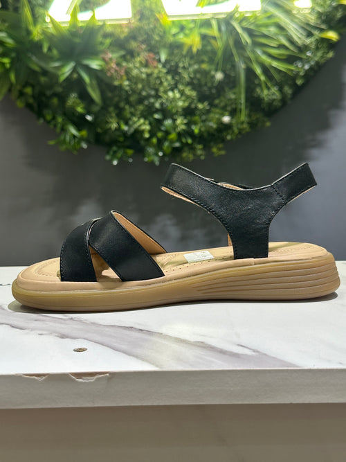 ZAZA Amara – Women’s Comfort Strap Sandal