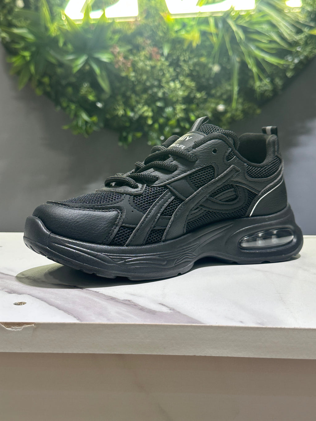 ZAZA Ava – Black Air Cushion Sport Sneakers
