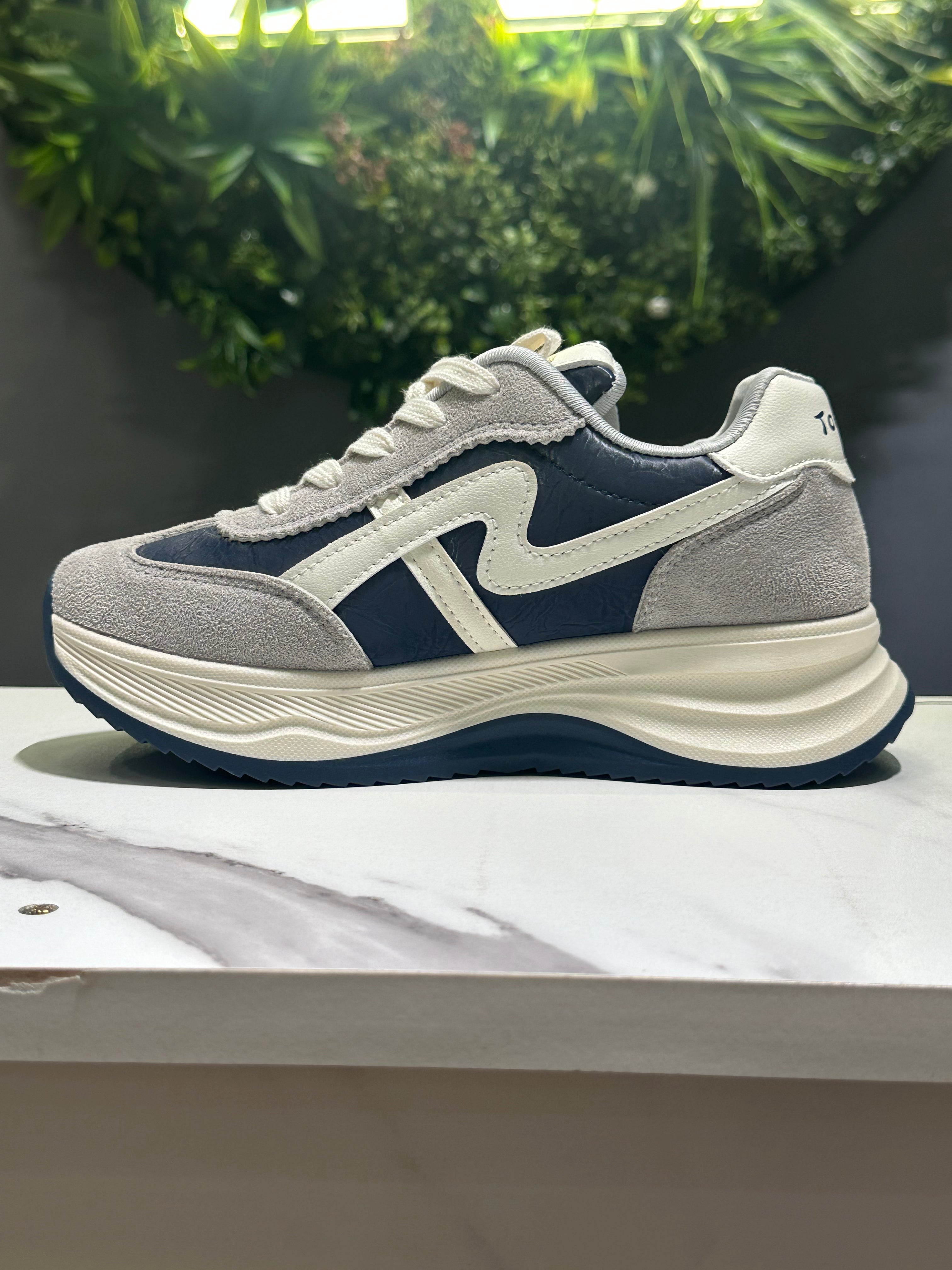 ZAZA Celina – Retro Sport Platform Sneakers