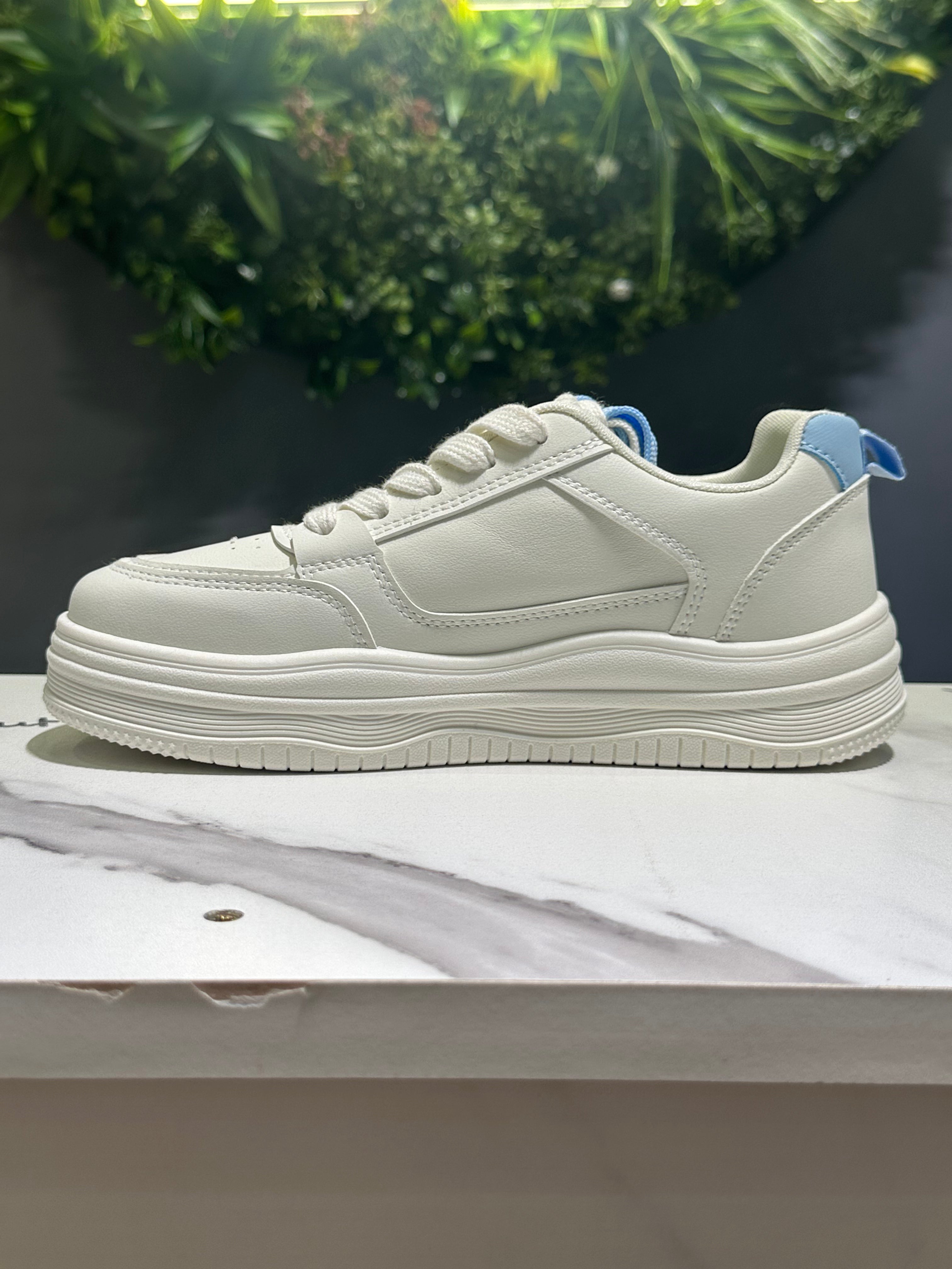 ZAZA Sophia – Classic Platform Sneakers
