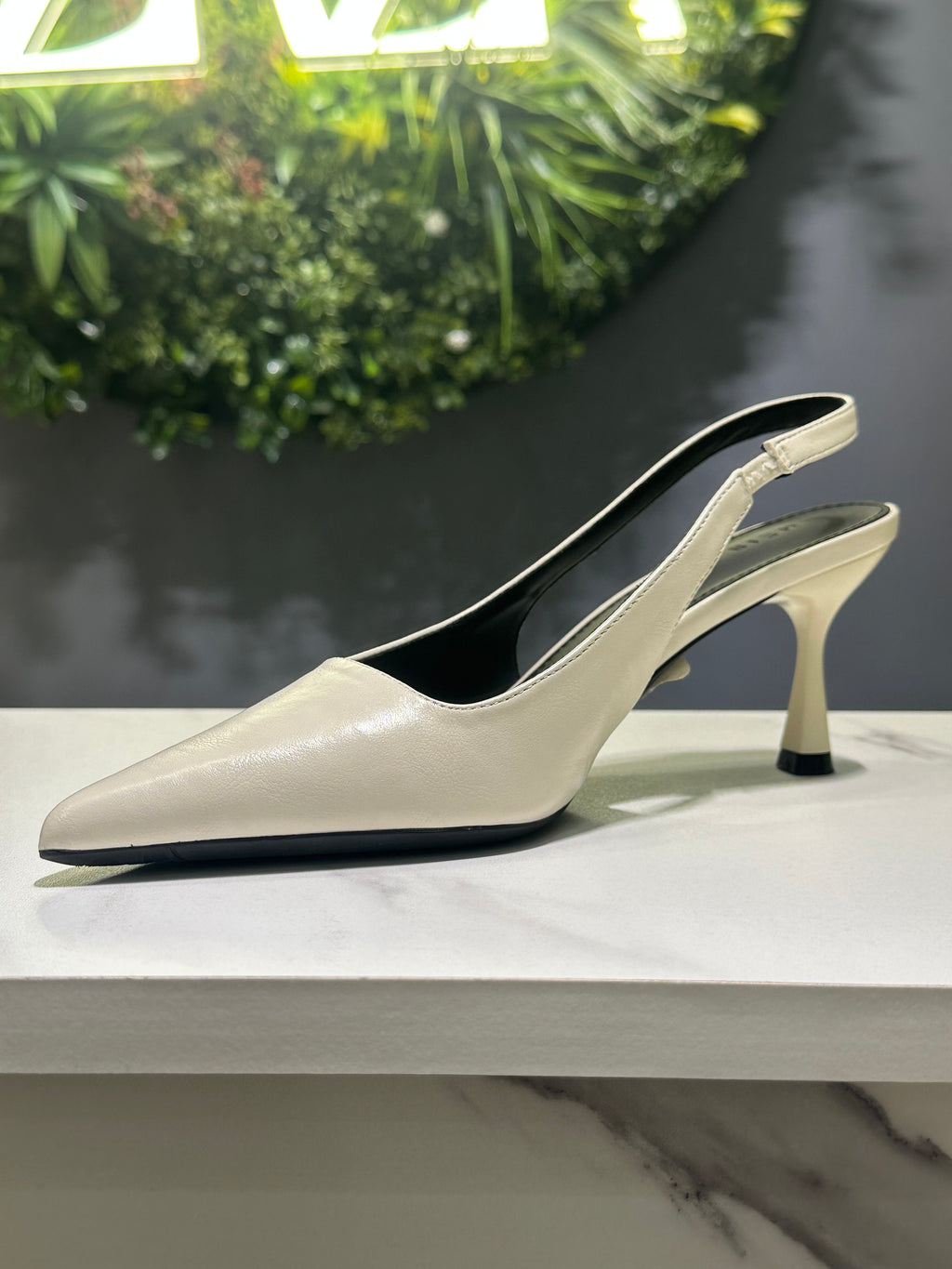 ZAZA Jane Pointed Slingback Heel
