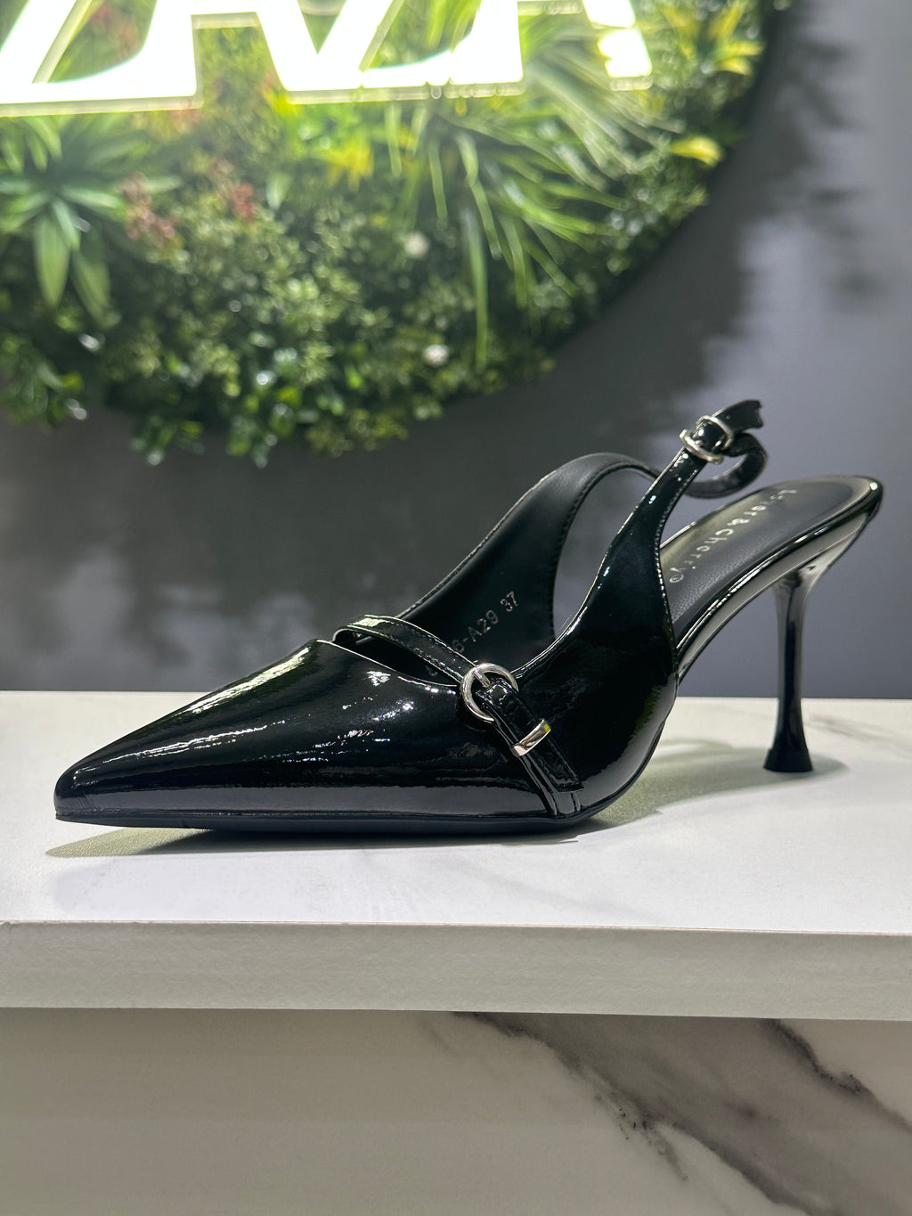 ZAZA Sarah – Elegant Buckle Slingback Heels