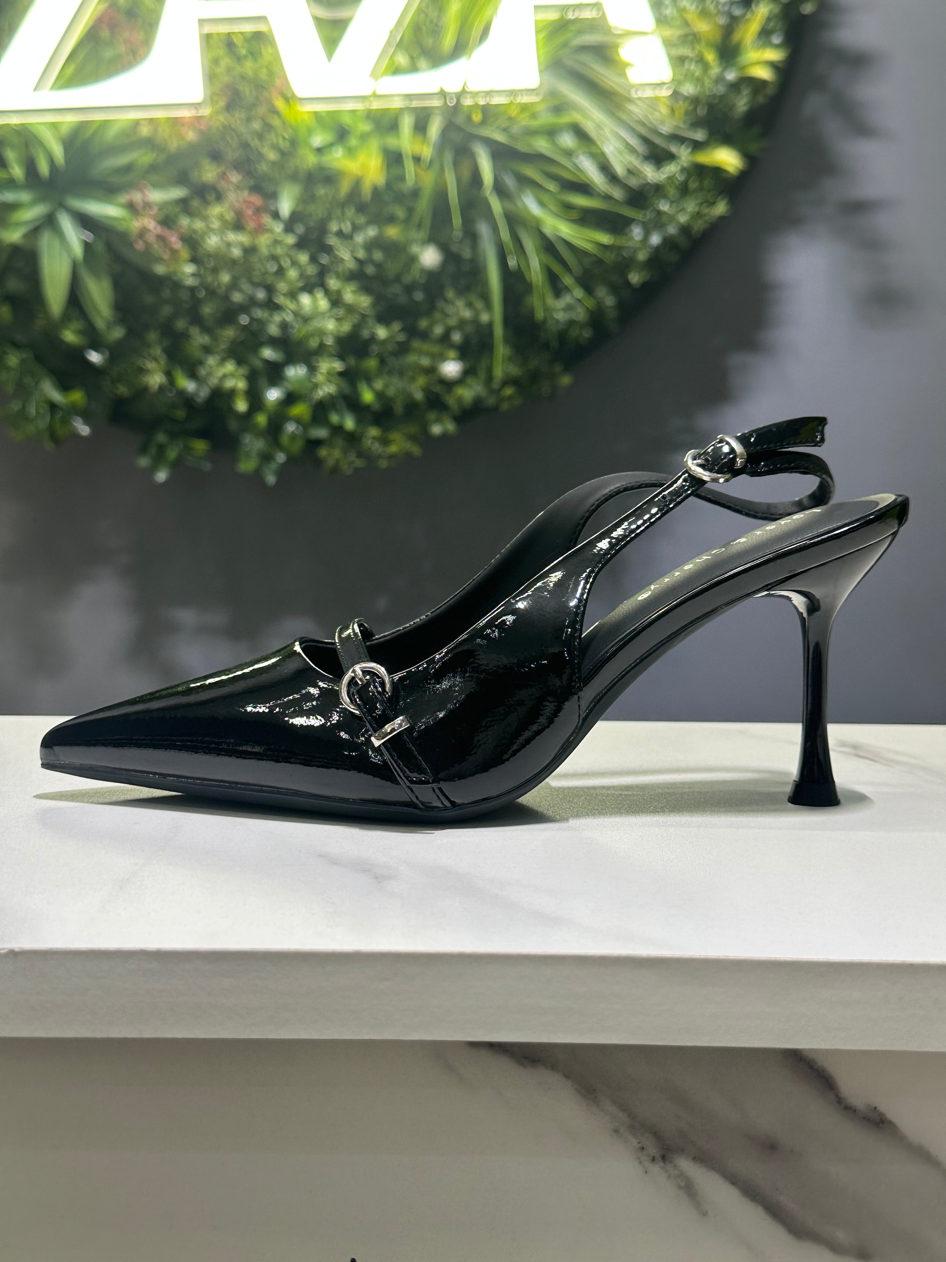 ZAZA Sarah – Elegant Buckle Slingback Heels