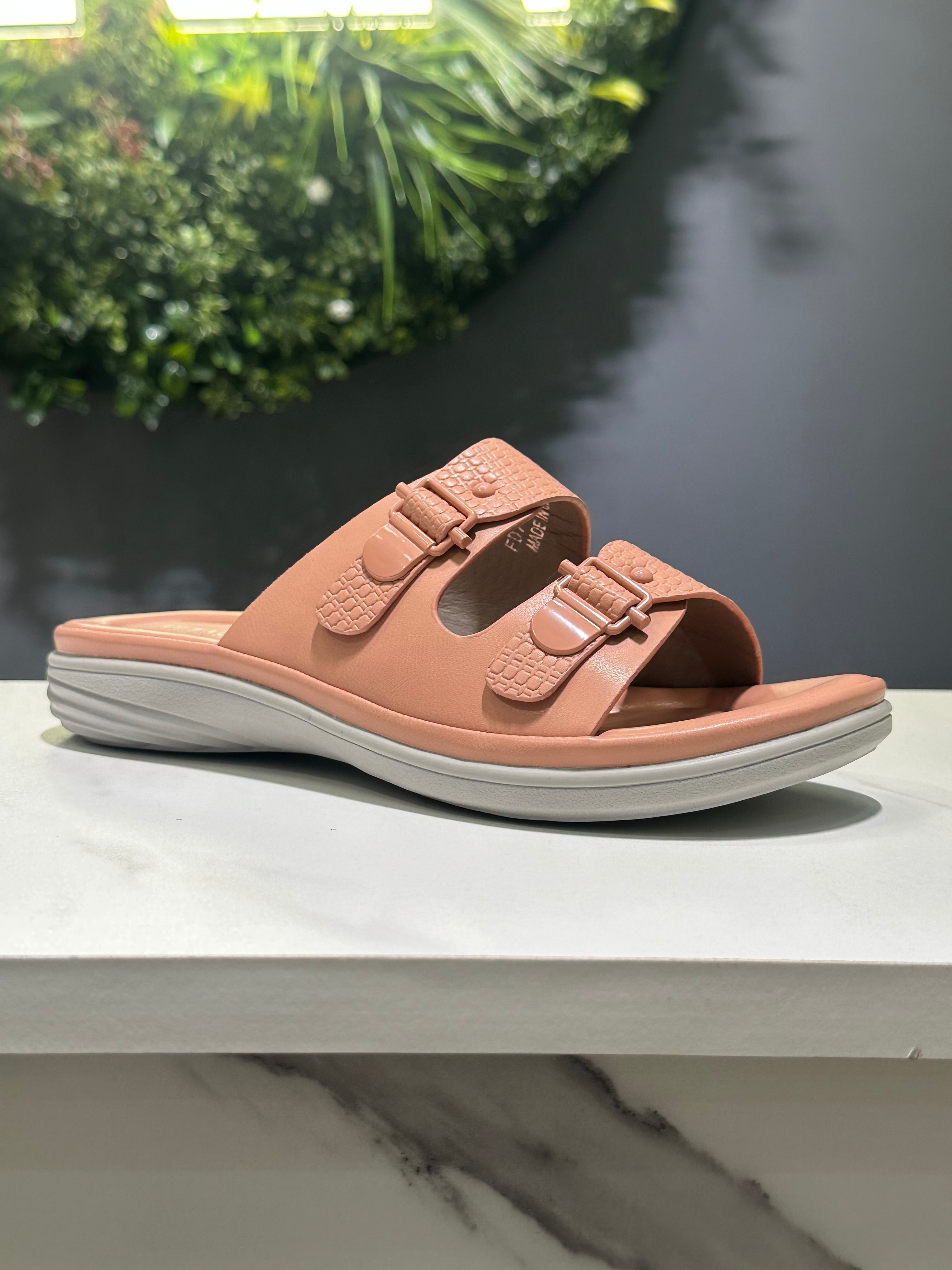 ZAZA Mallory Comfort Slide Sandal