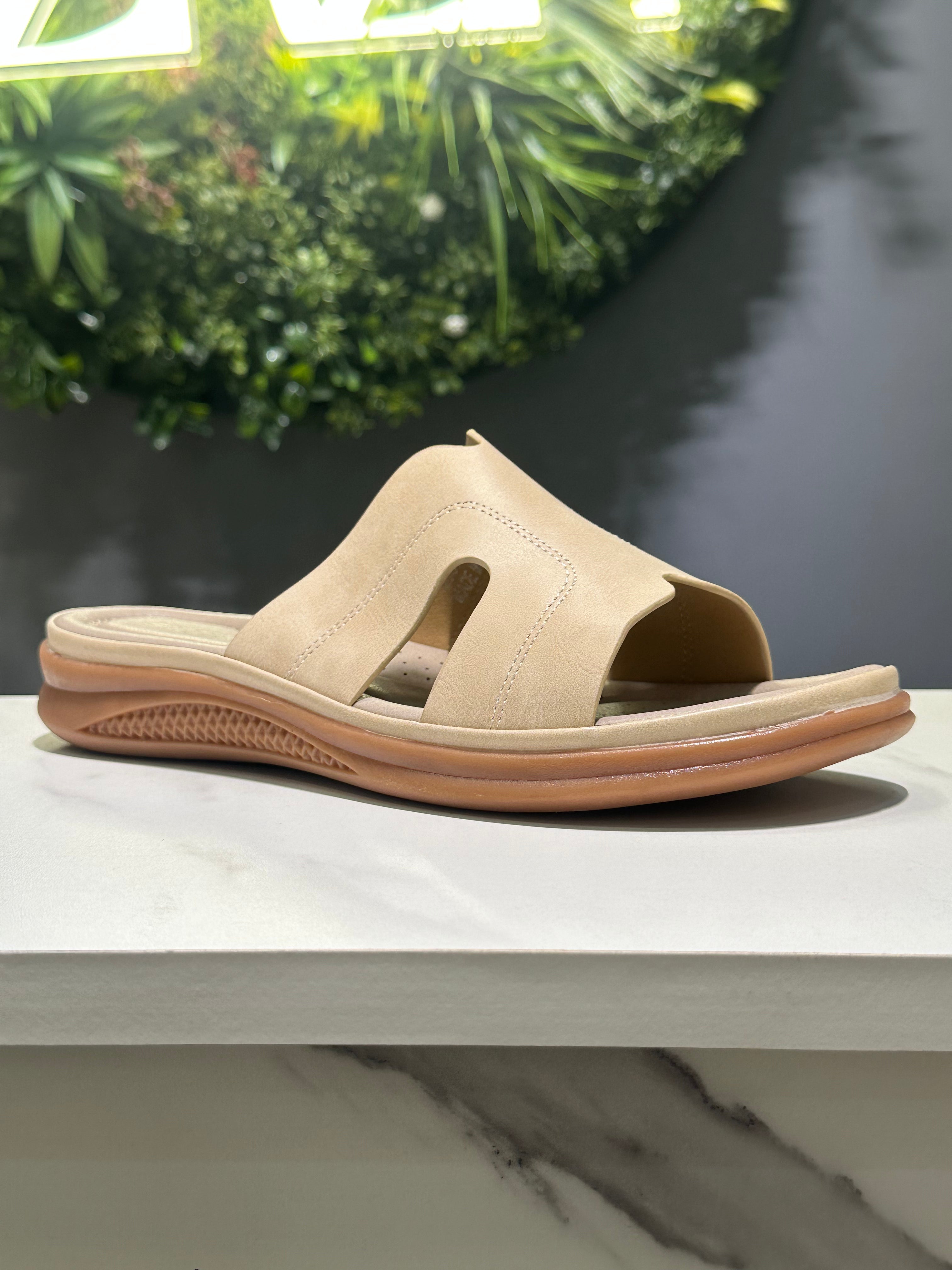 ZAZA Astrid Comfort Slide Sandal