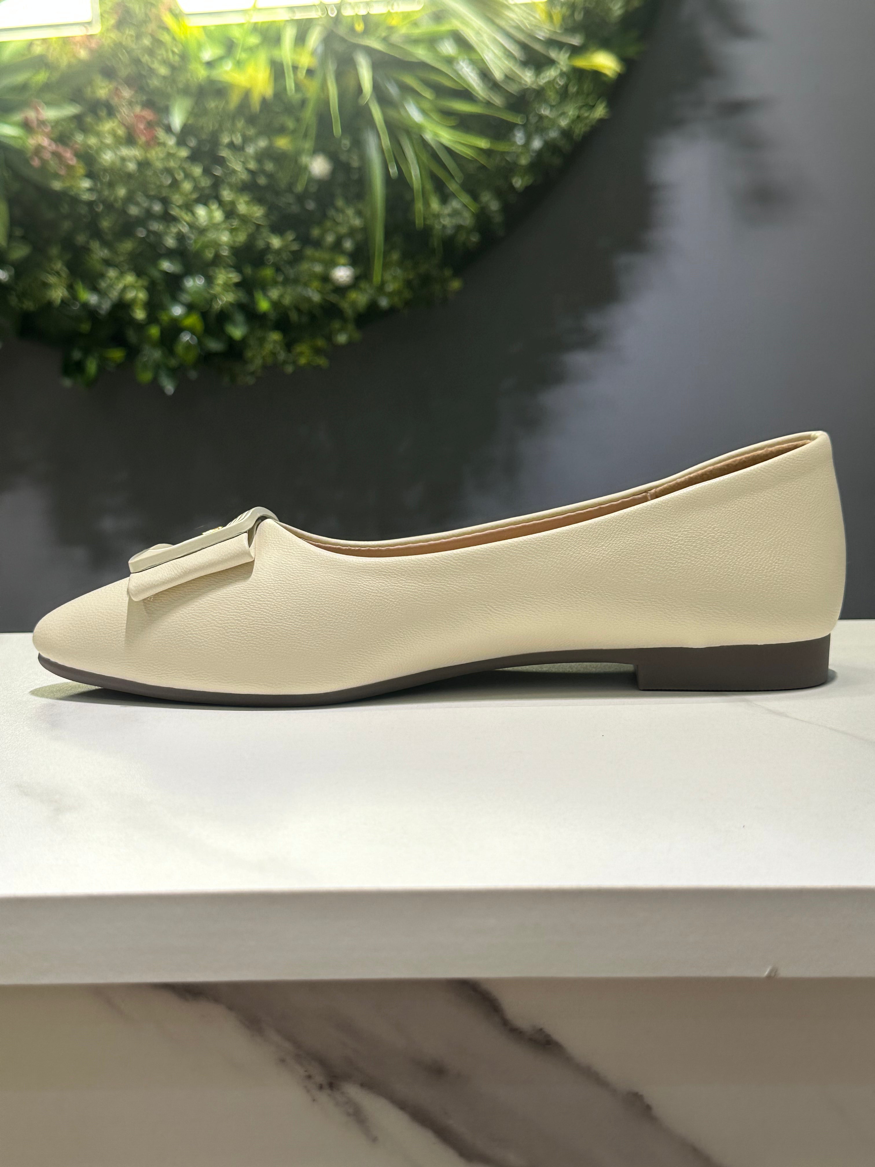 ZAZA Jazmine Elegant Flat Shoe