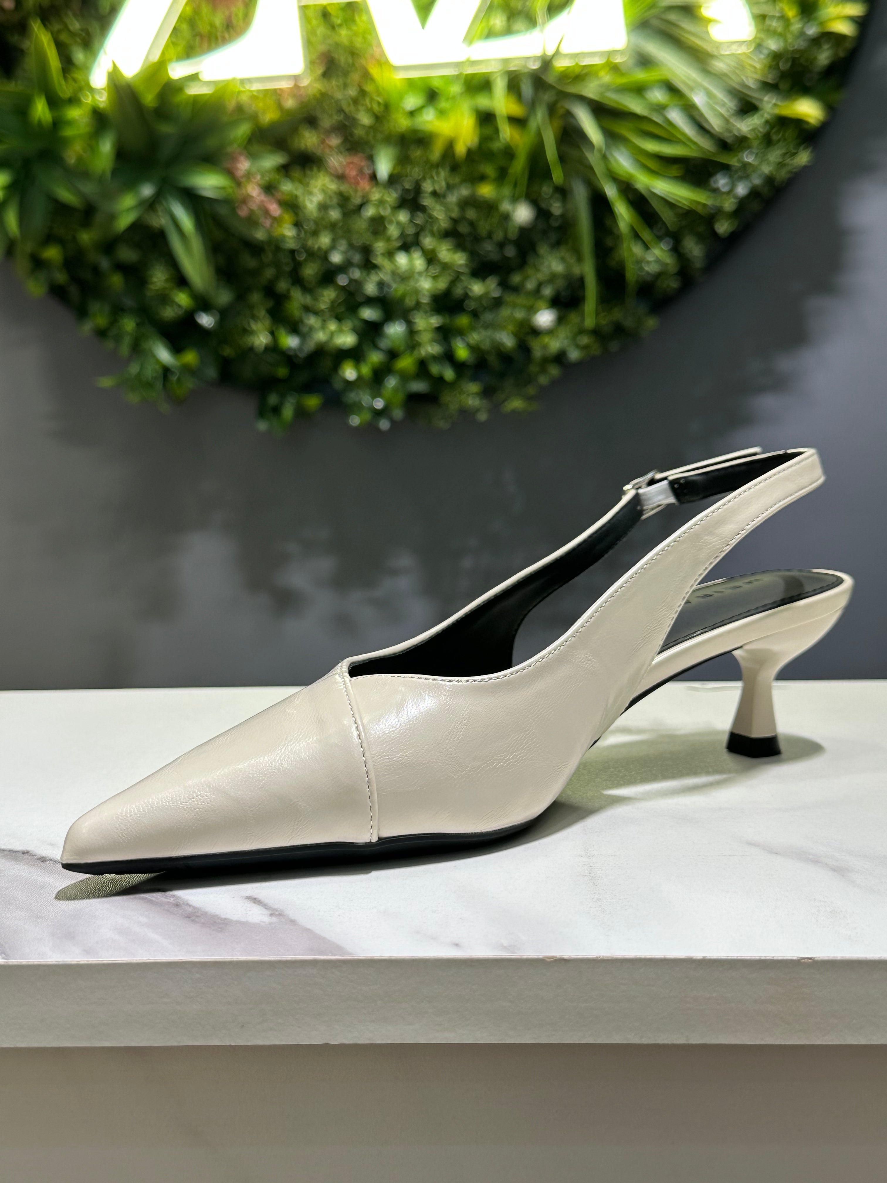 ZAZA Selene Slingback Heel