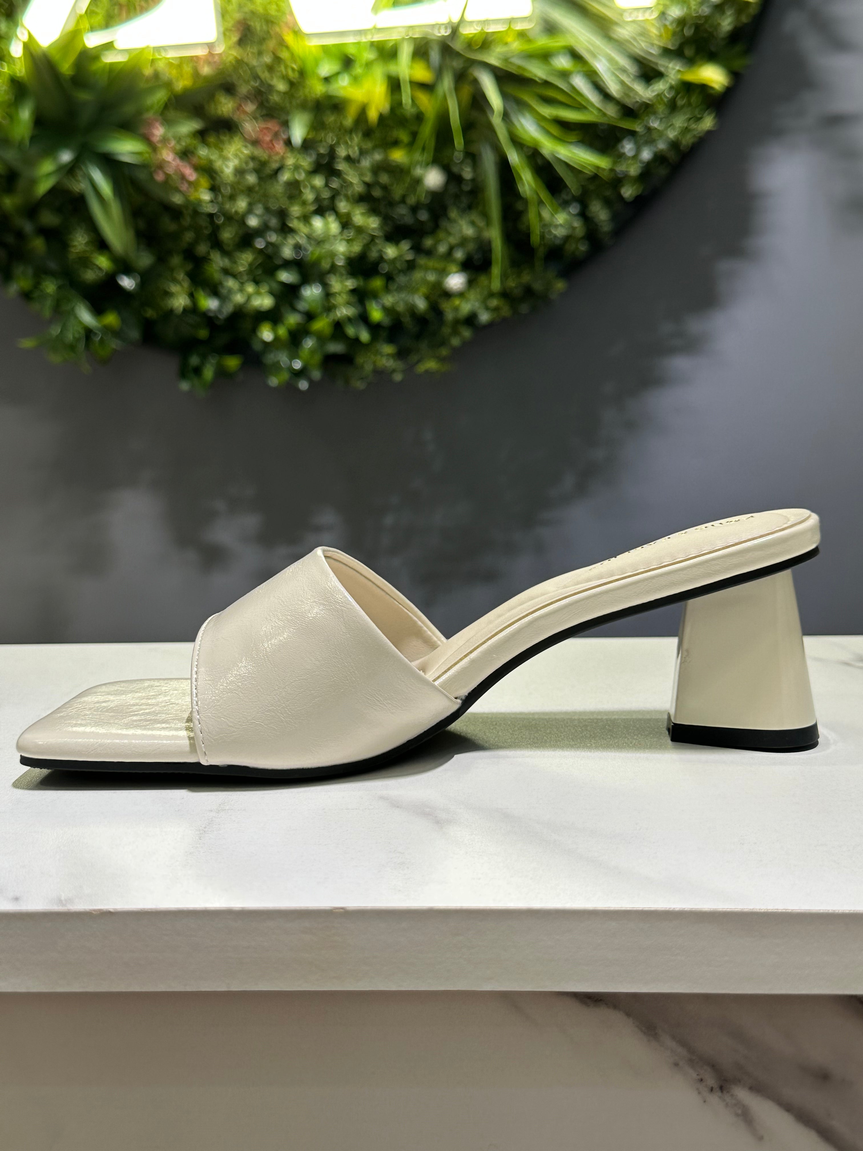ZAZA Elira Block Heel Slides