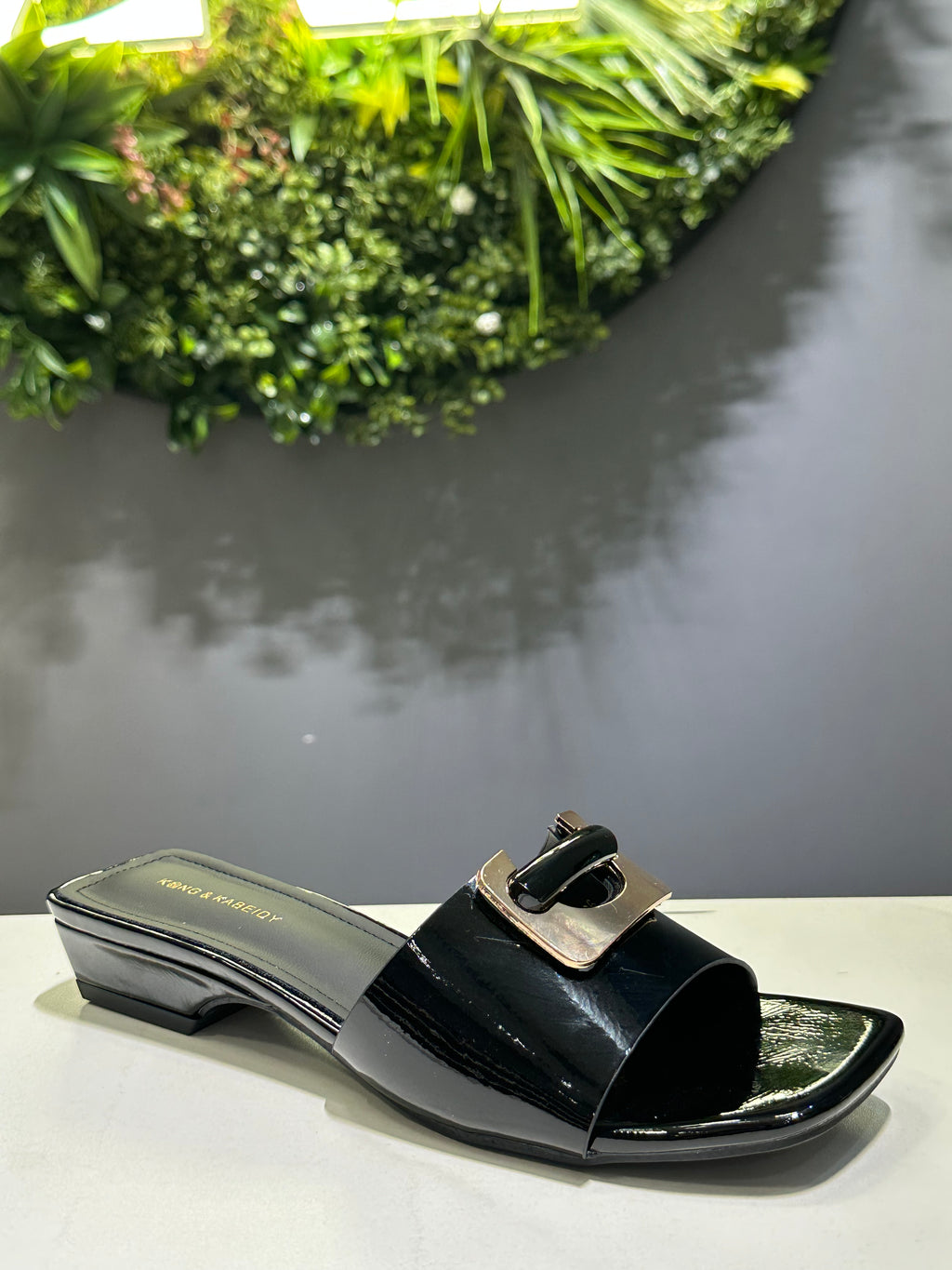 ZAZA Amaya Slide Sandal