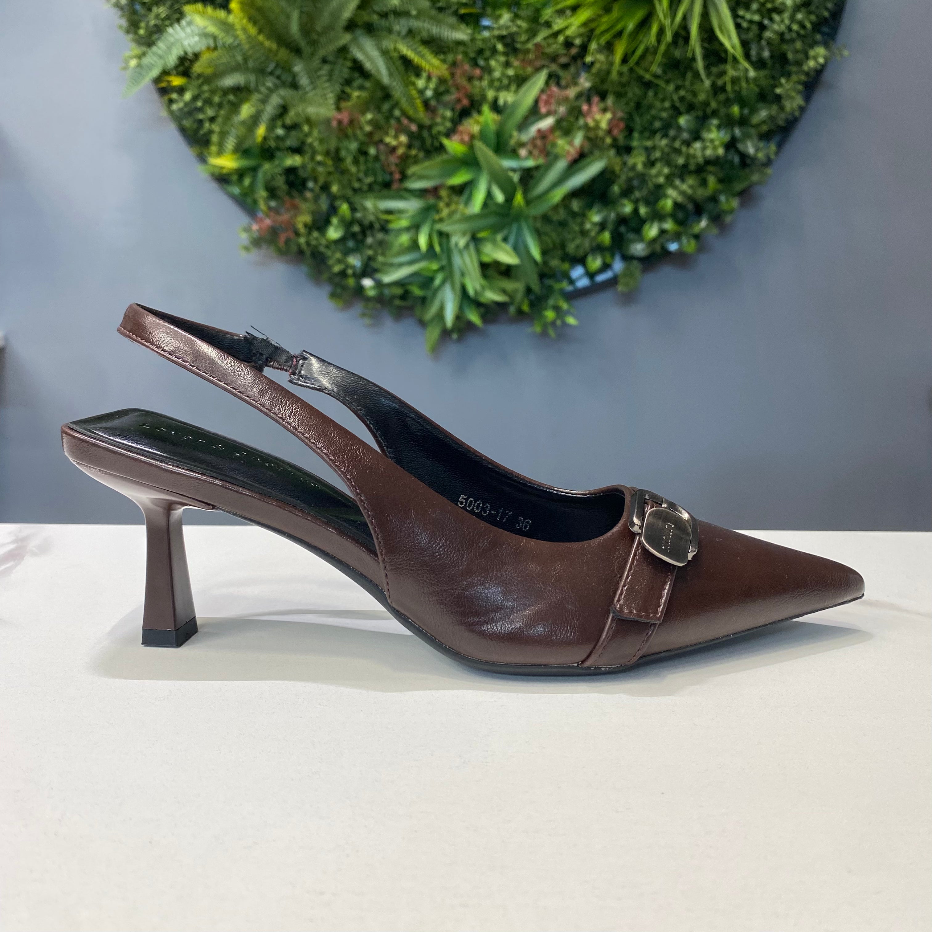 ZAZA Victoria – Classic Buckle Slingback Heels