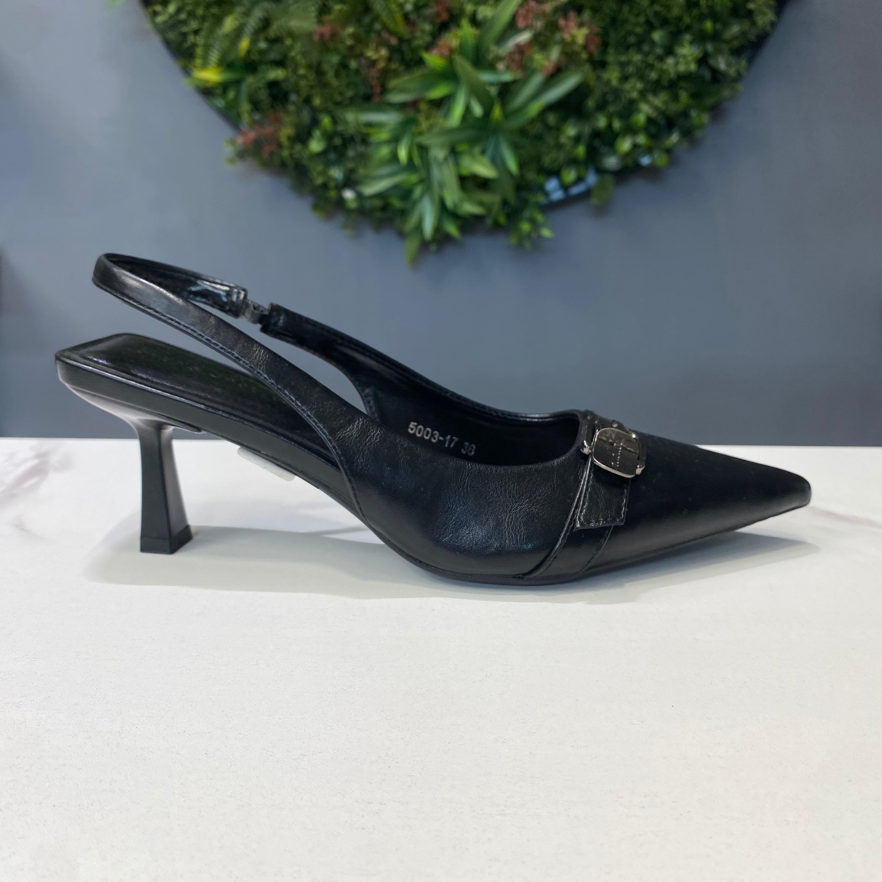 ZAZA Victoria – Classic Buckle Slingback Heels