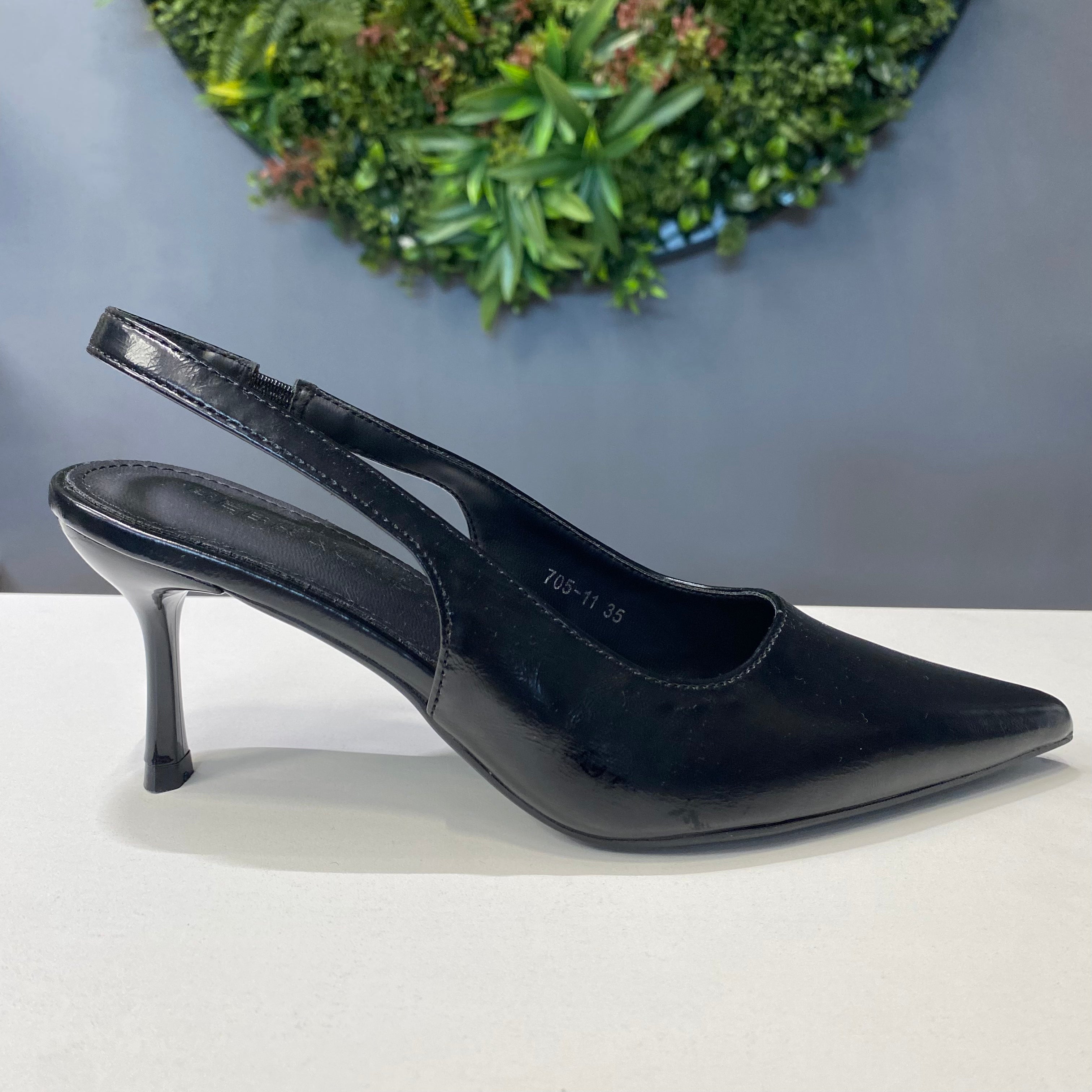 ZAZA Hailey – Classic Slingback Pointed Heels